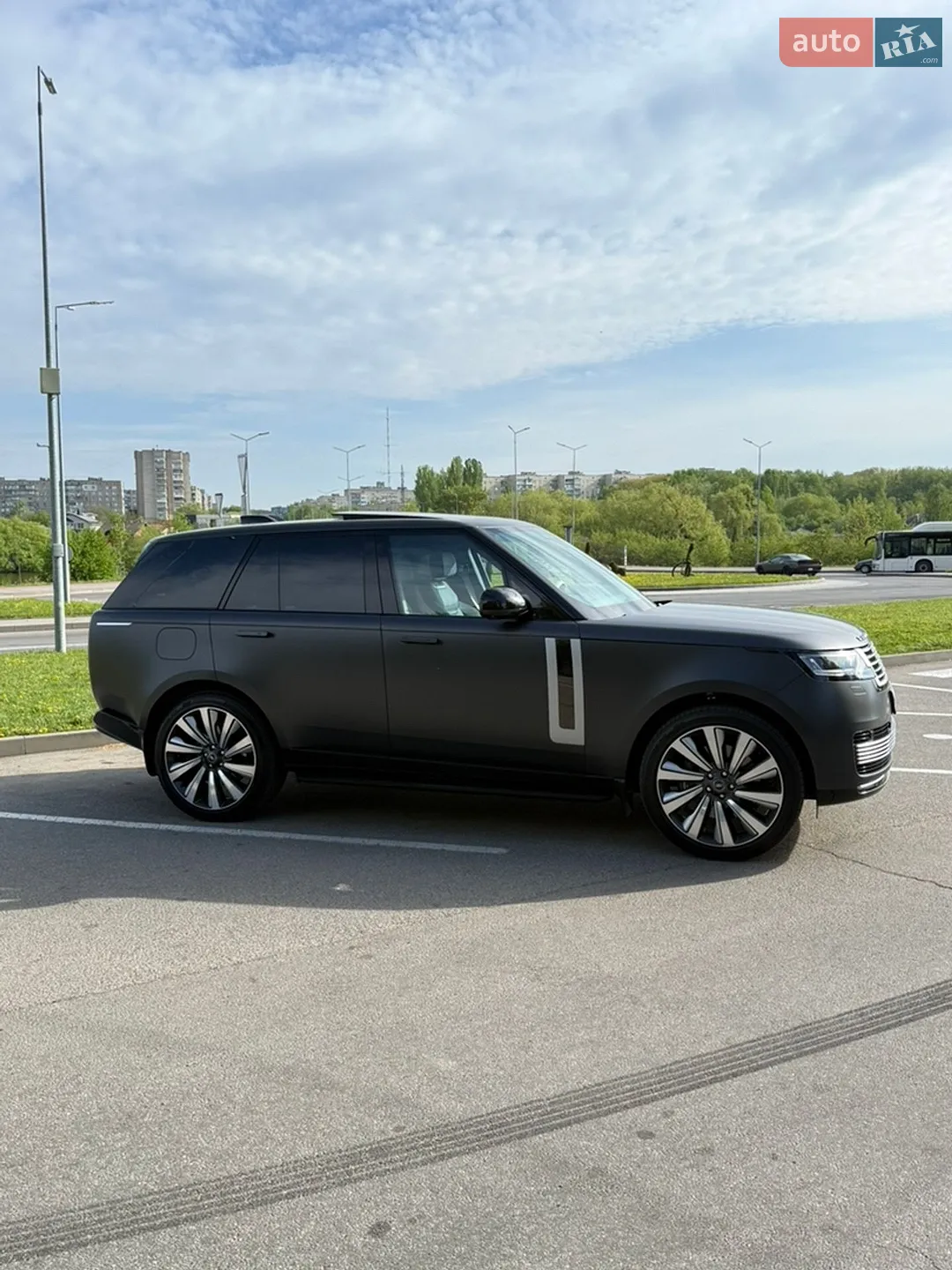 2025 Land Rover Range Rover - фото 1