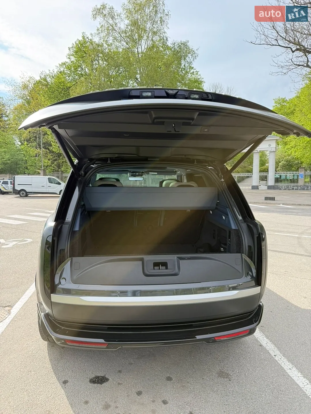 2025 Land Rover Range Rover - мініатюра 40
