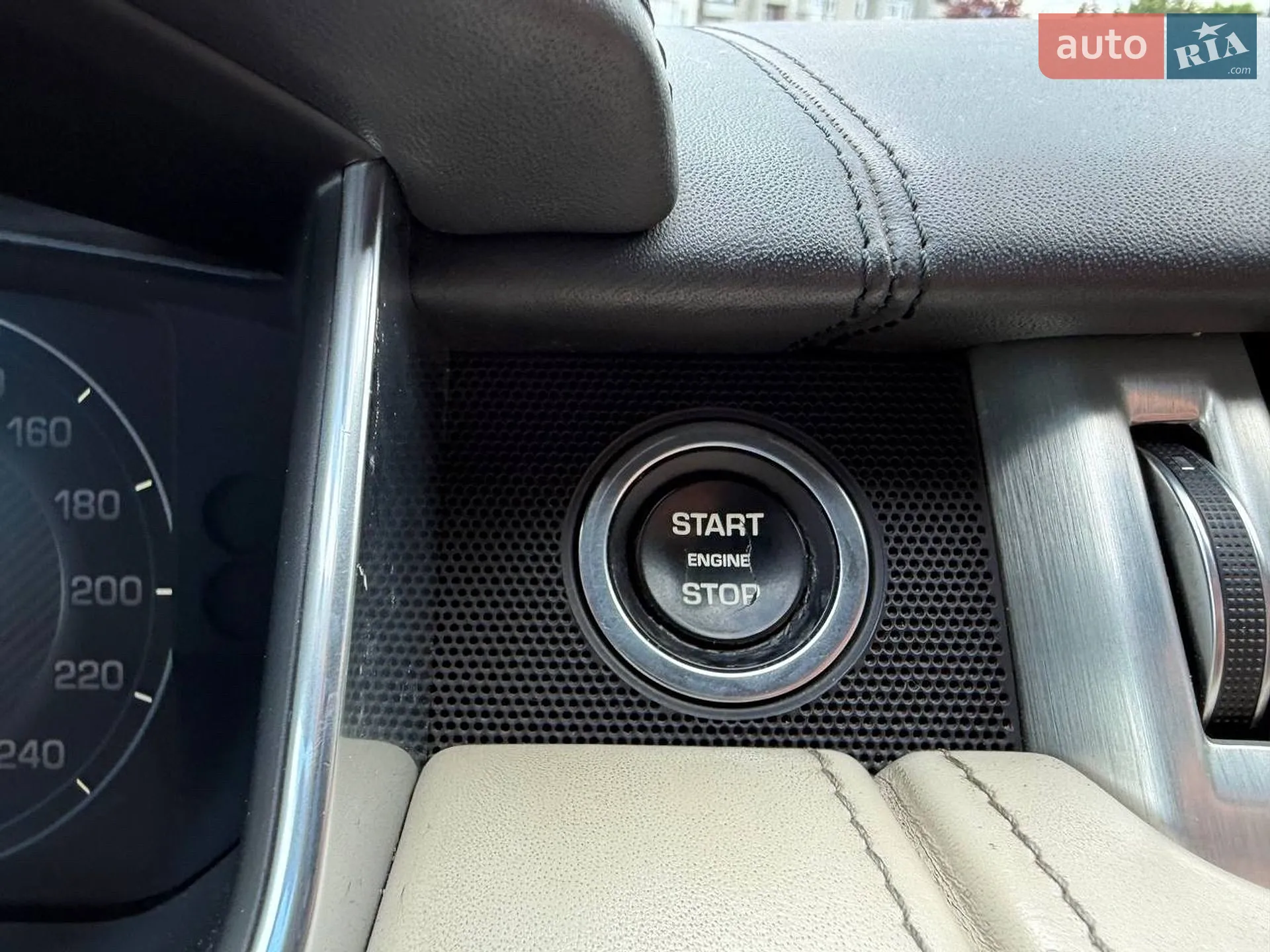 2013 Land Rover Range Rover - мініатюра 53