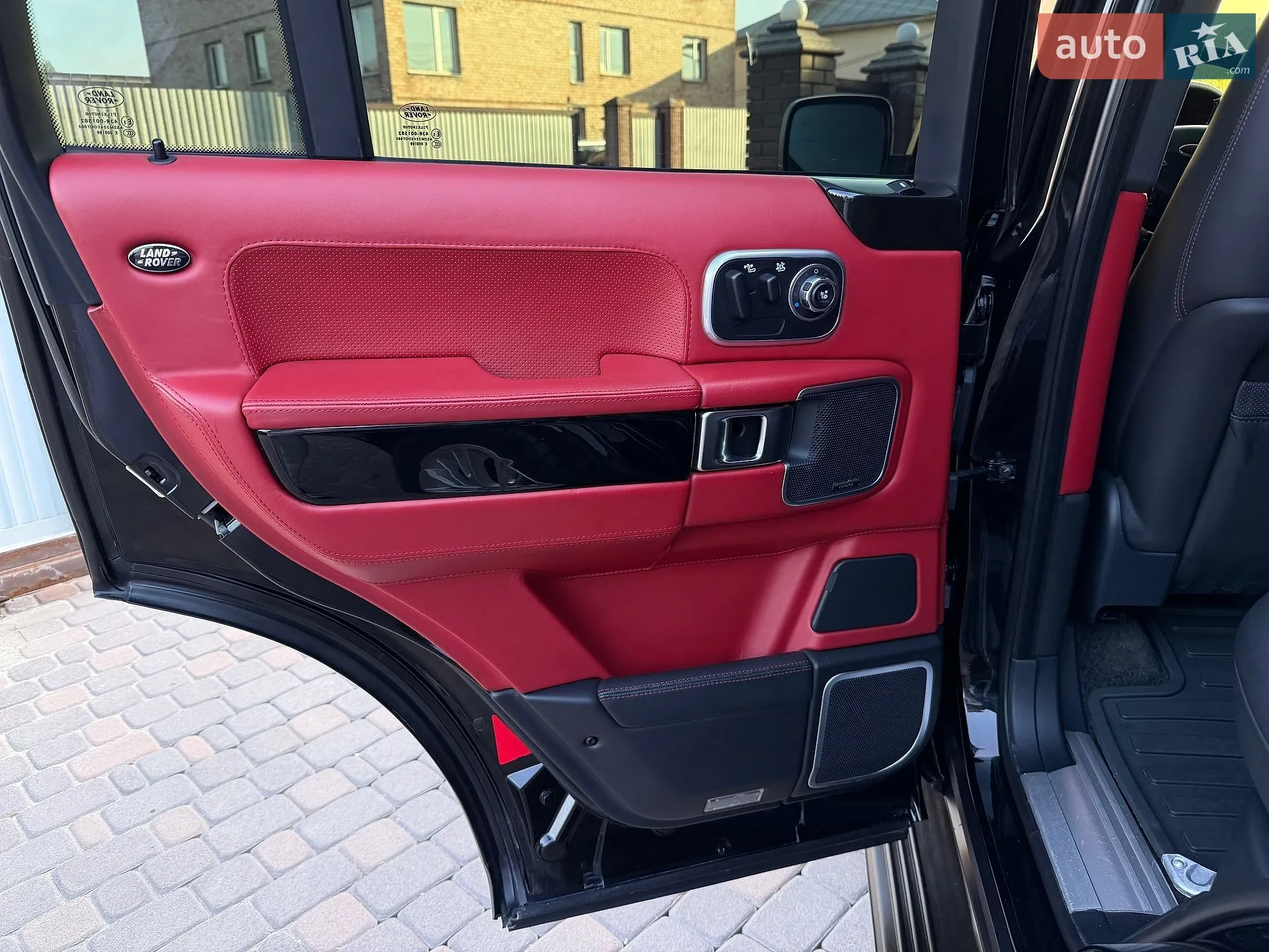 2011 Land Rover Range Rover - мініатюра 54