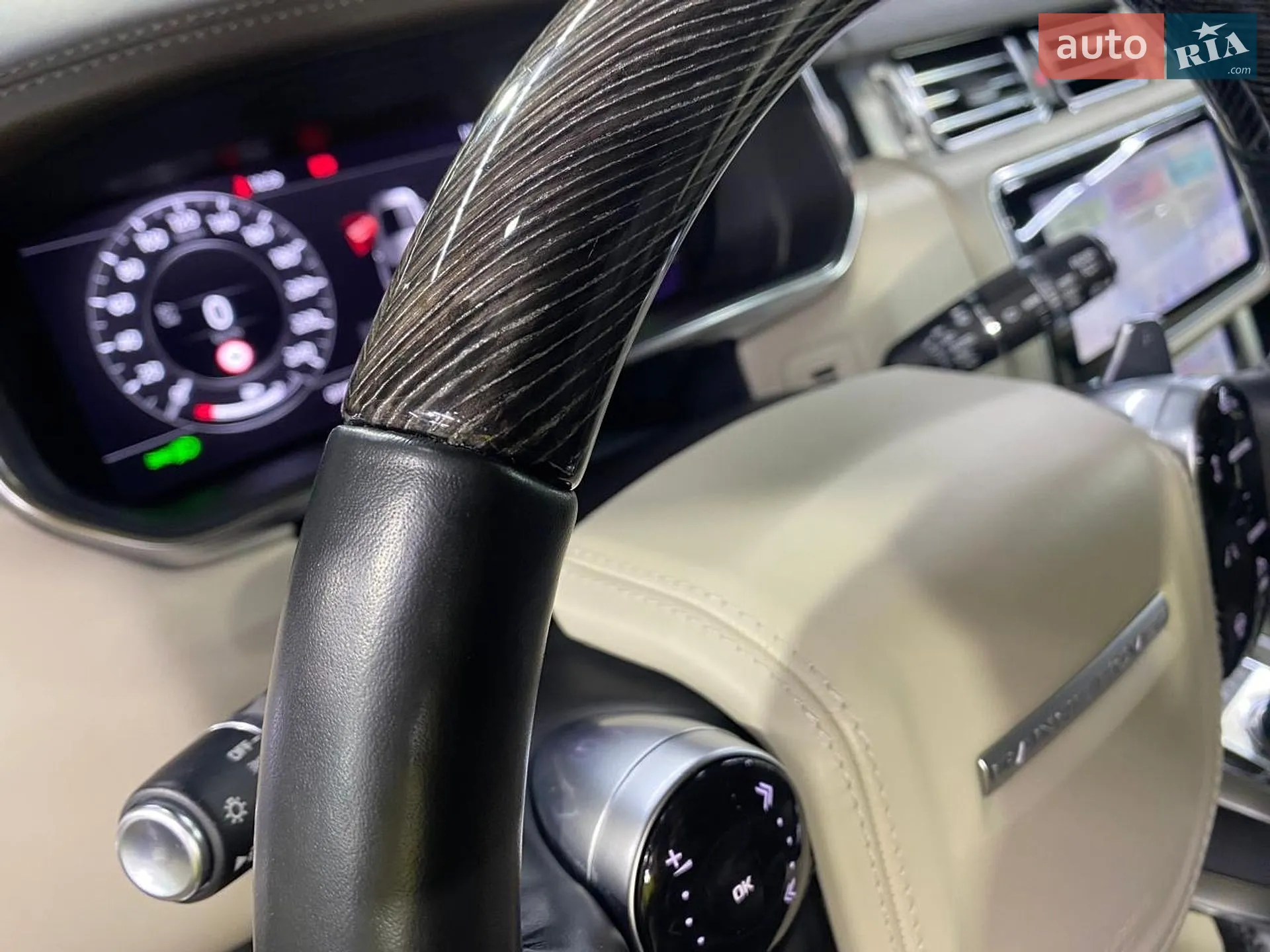 2020 Land Rover Range Rover - мініатюра 18