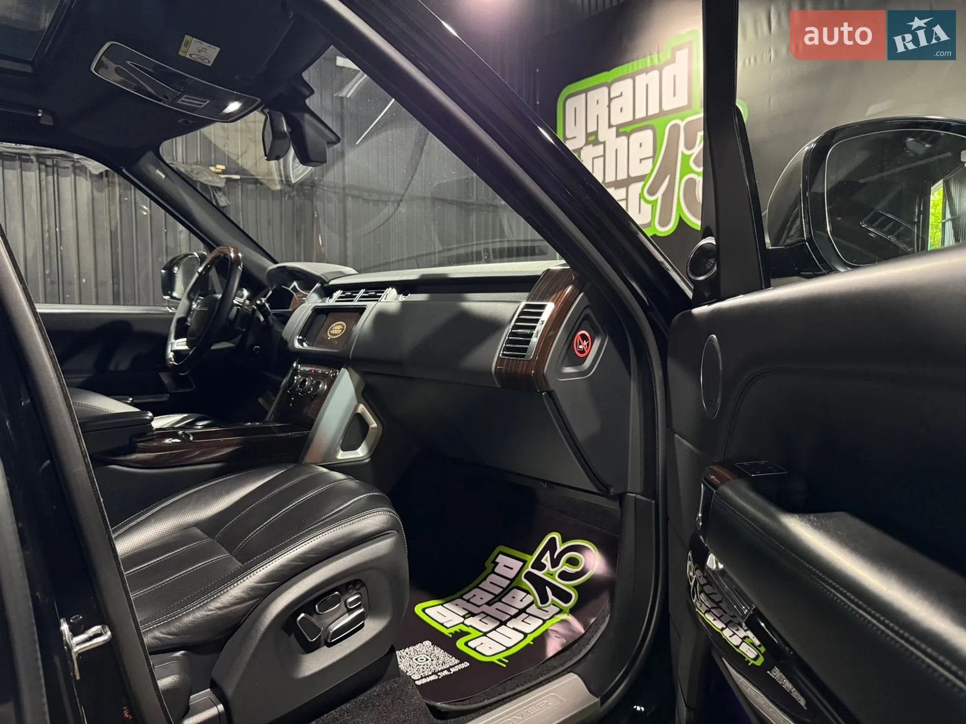 2013 Land Rover Range Rover - мініатюра 21