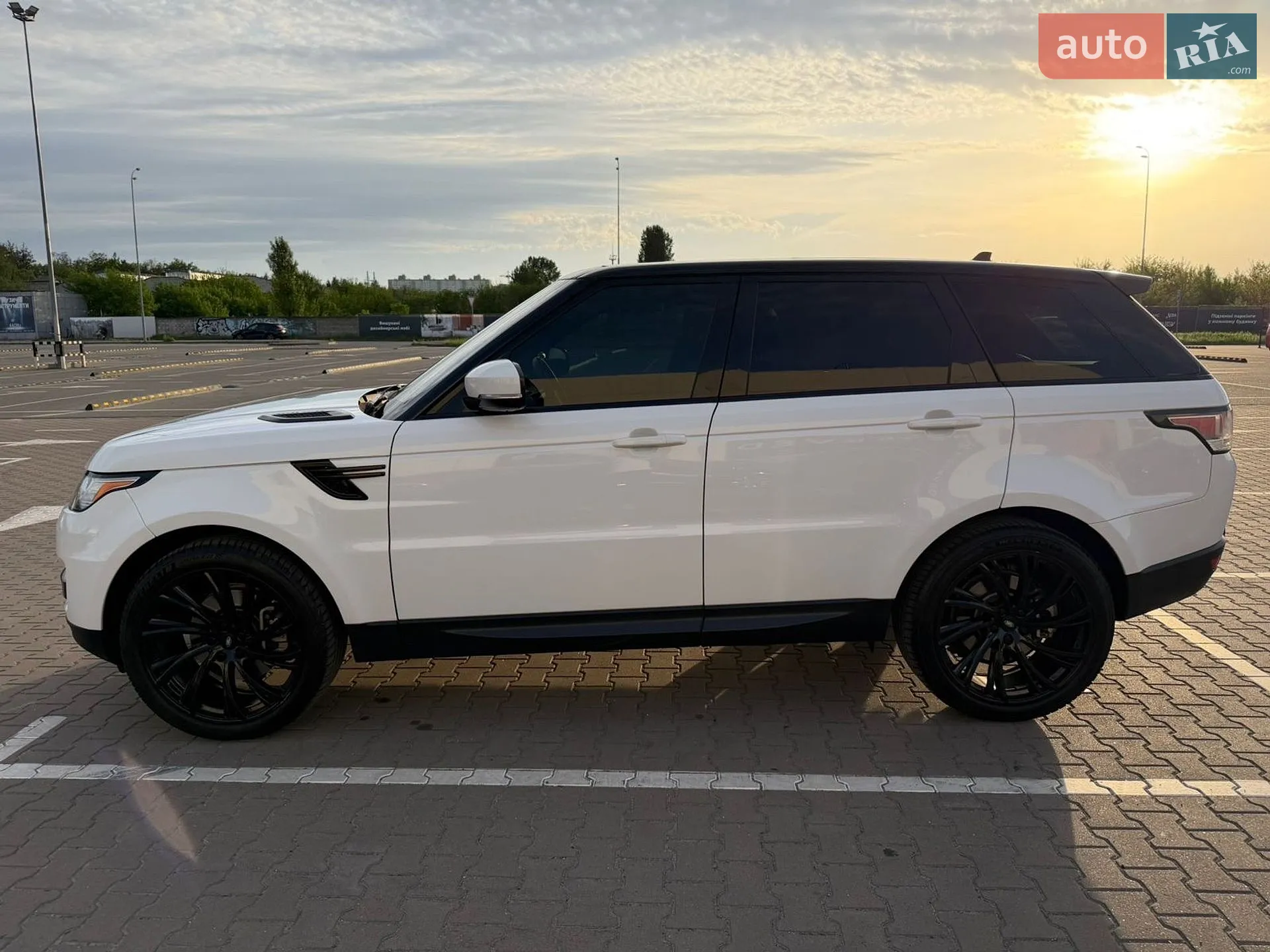 2015 Land Rover Range Rover - мініатюра 4