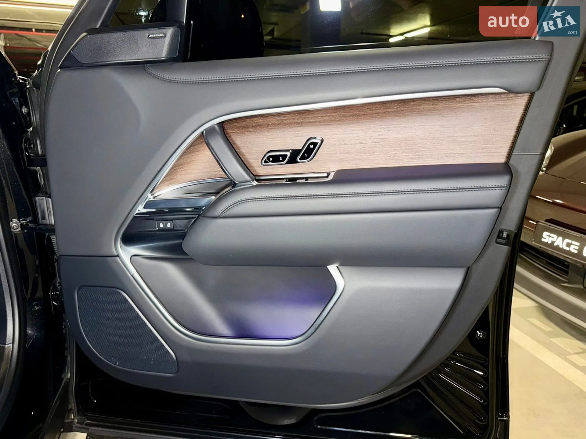 2022 Land Rover Range Rover - мініатюра 53