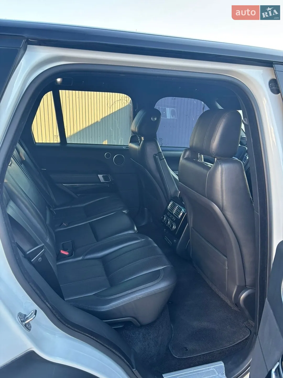 2014 Land Rover Range Rover - мініатюра 16