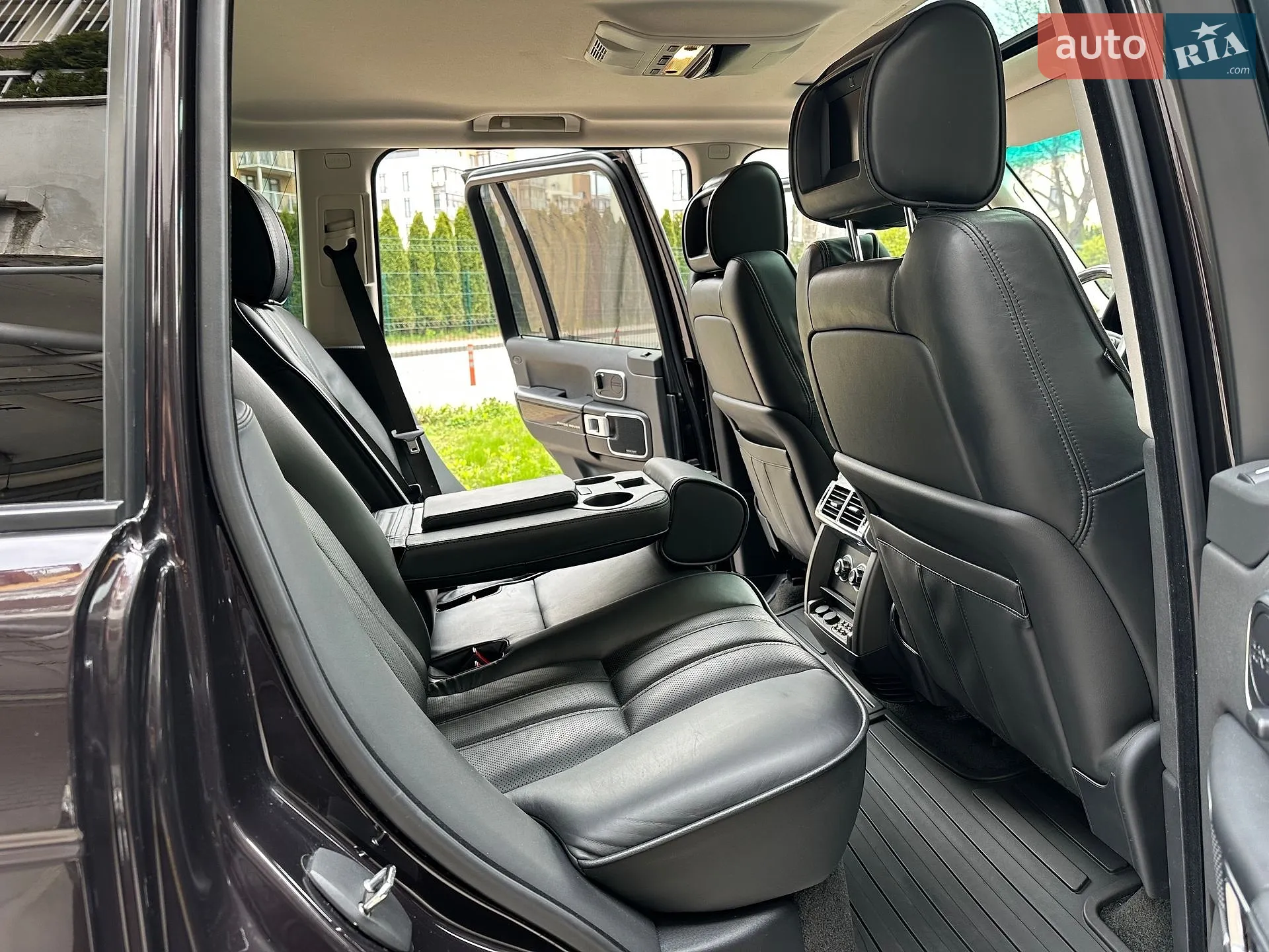 2012 Land Rover Range Rover - мініатюра 41