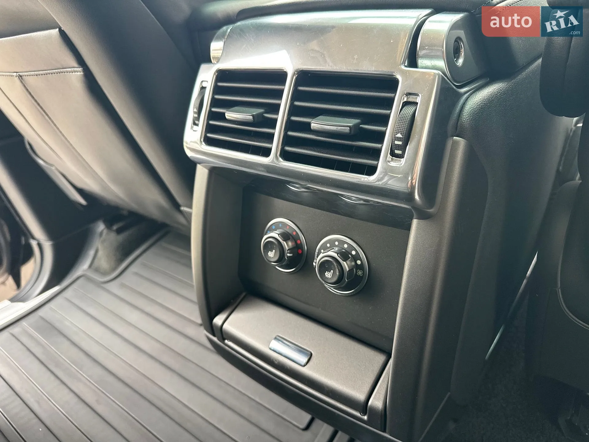 2012 Land Rover Range Rover - мініатюра 52