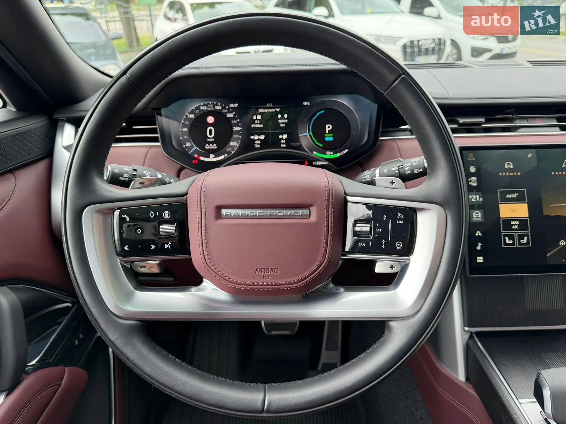 2025 Land Rover Range Rover - мініатюра 22