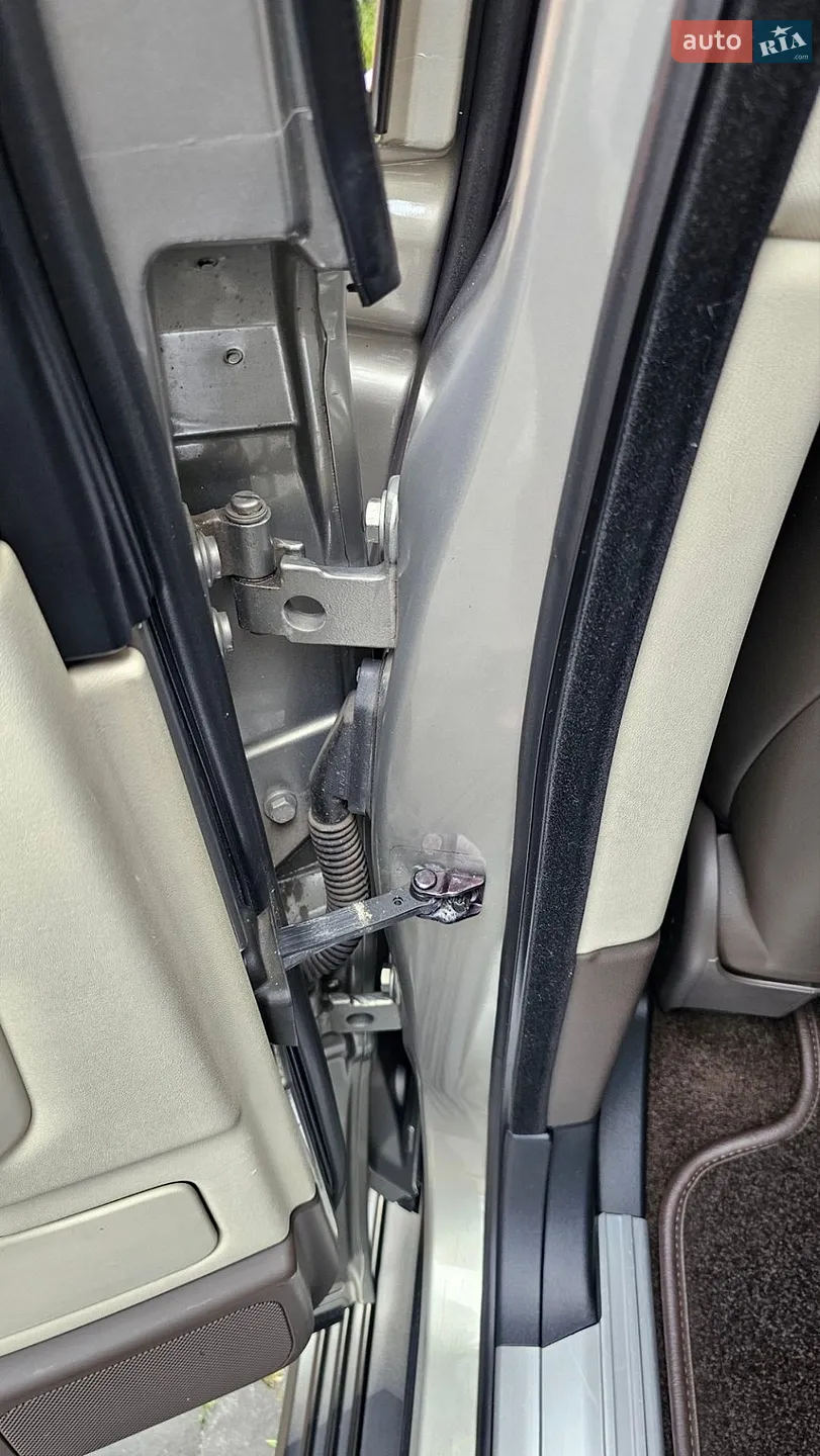 2010 Land Rover Range Rover - мініатюра 144