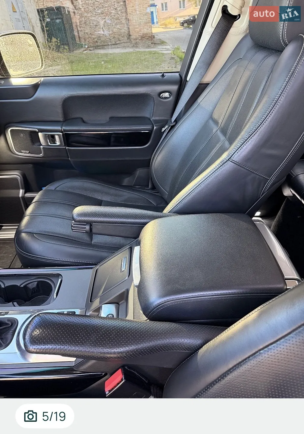 2010 Land Rover Range Rover - мініатюра 12