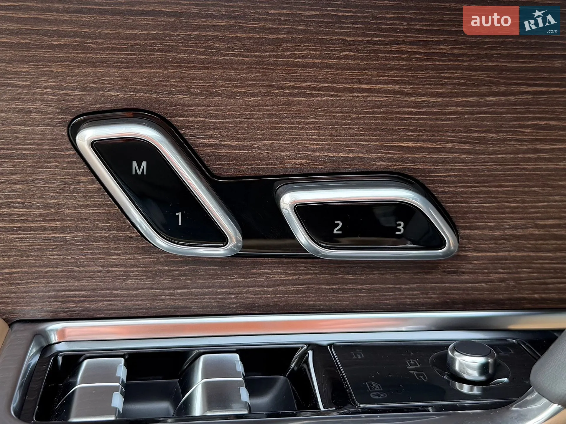 2023 Land Rover Range Rover - мініатюра 52