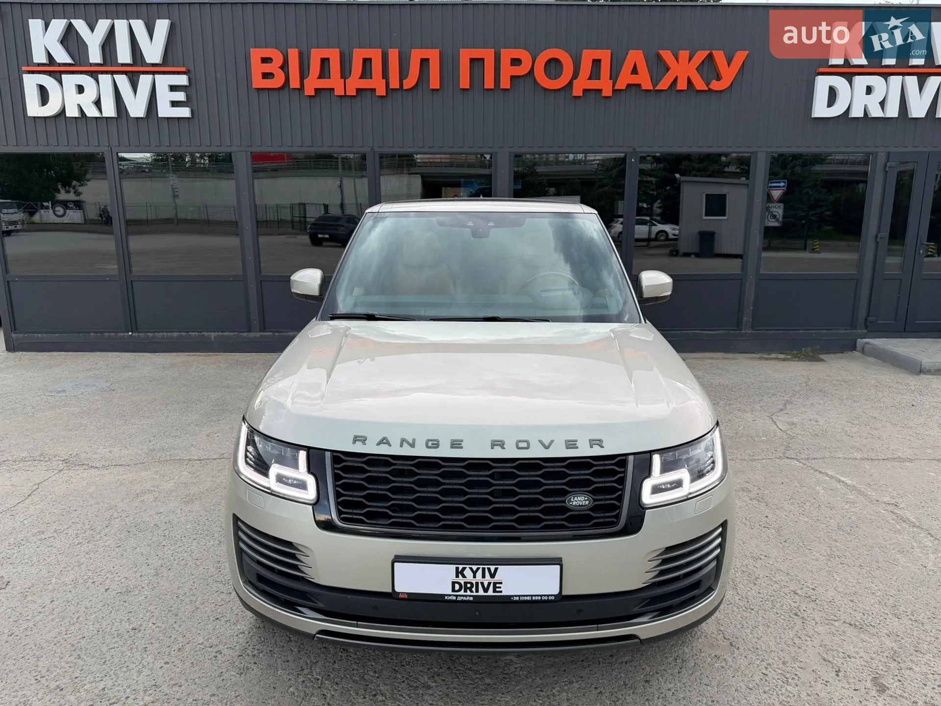2019 Land Rover Range Rover - мініатюра 4
