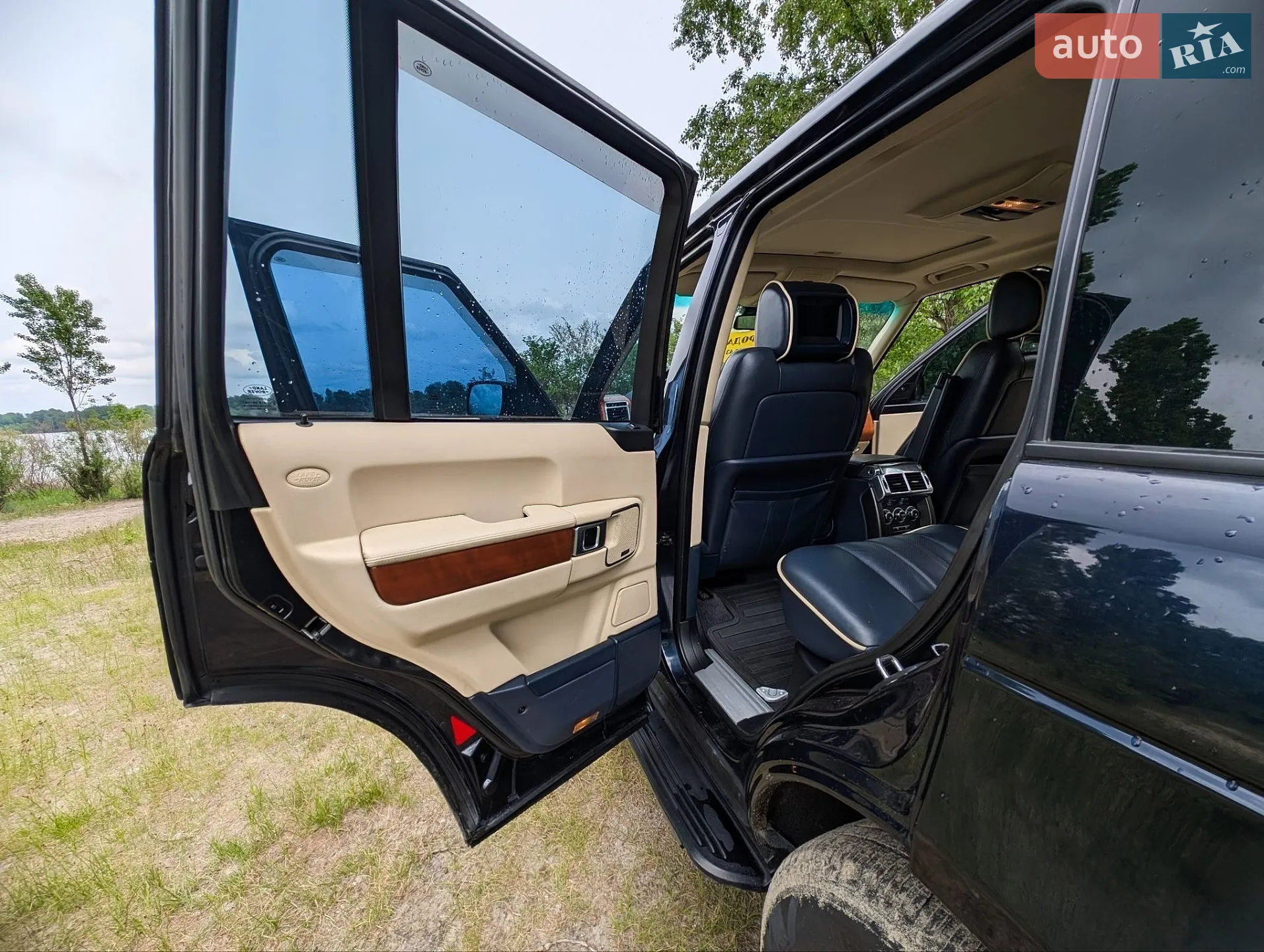 2011 Land Rover Range Rover - мініатюра 11