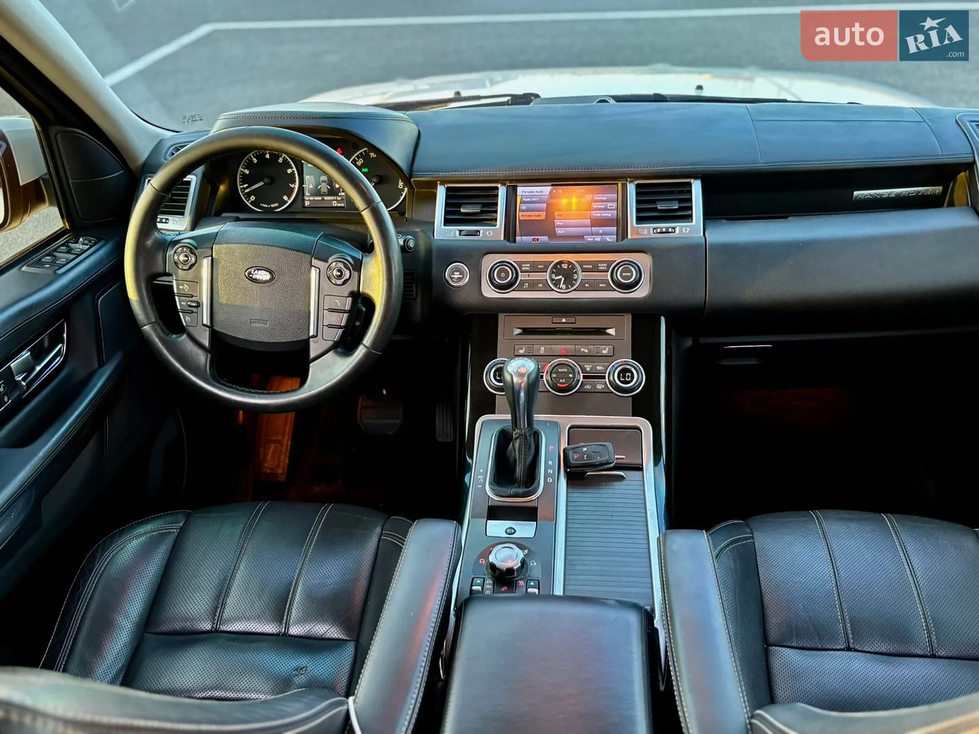 2011 Land Rover Range Rover - мініатюра 30