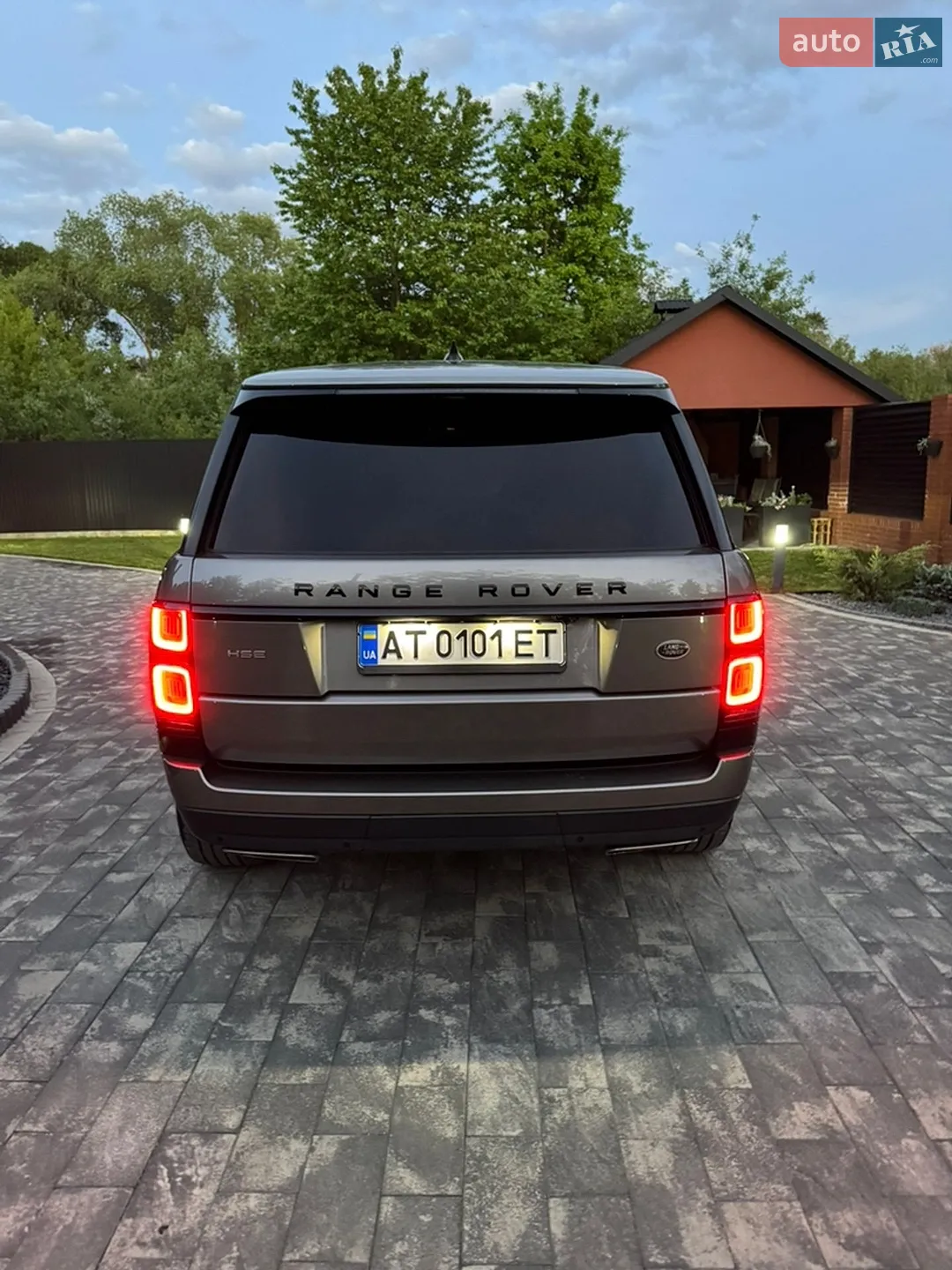 2018 Land Rover Range Rover - мініатюра 27