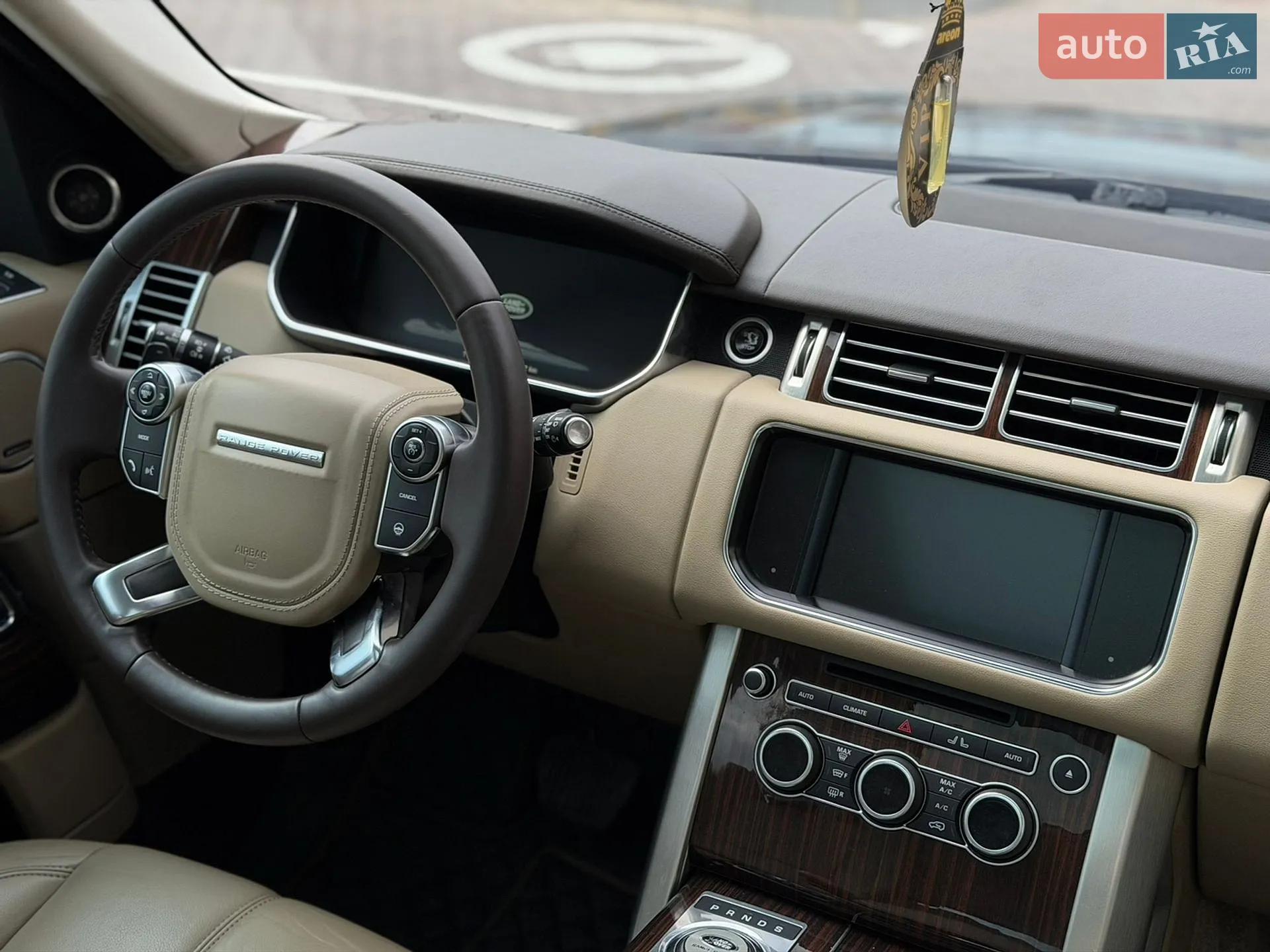 2016 Land Rover Range Rover - мініатюра 26