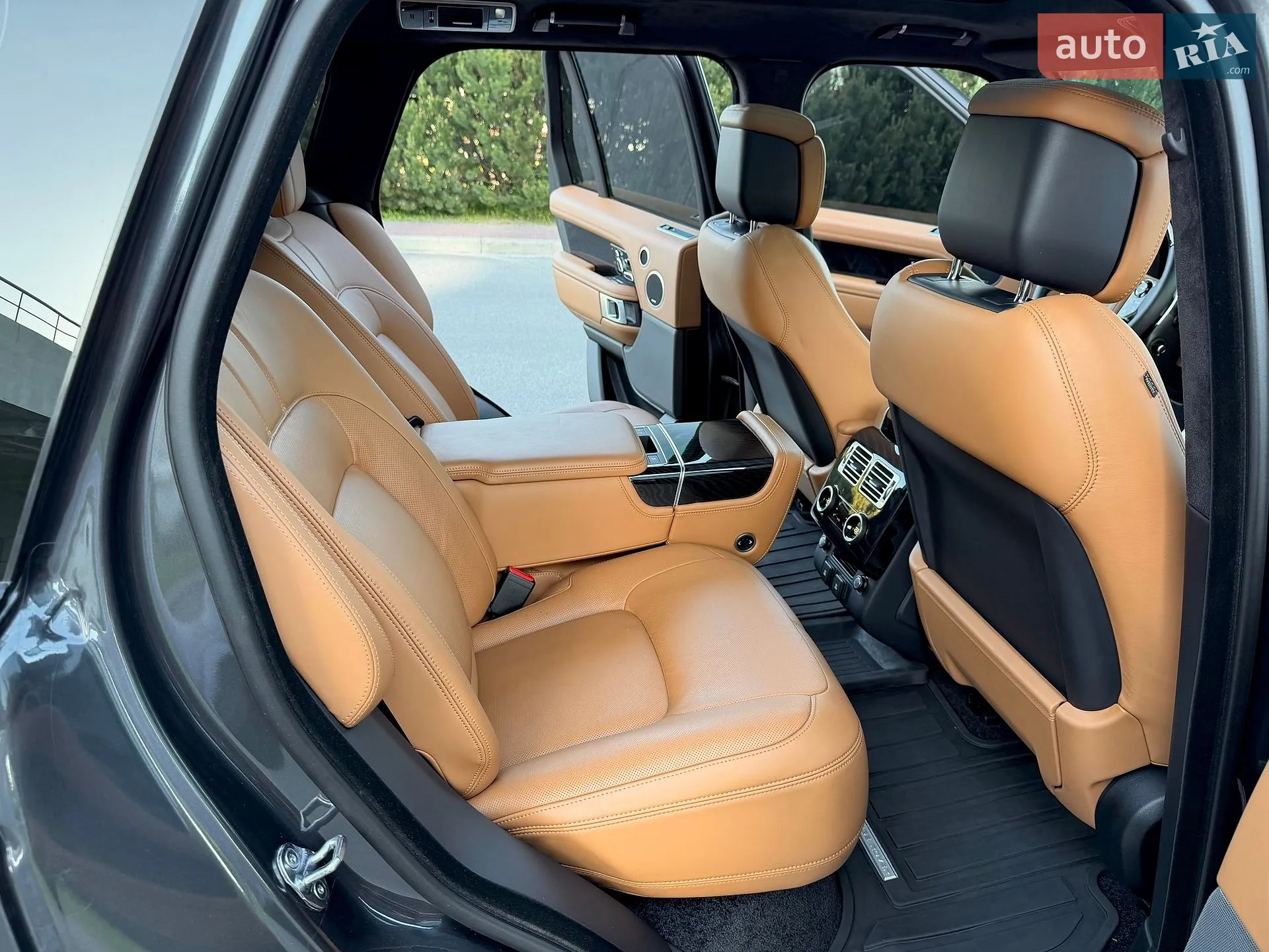 2020 Land Rover Range Rover - мініатюра 44