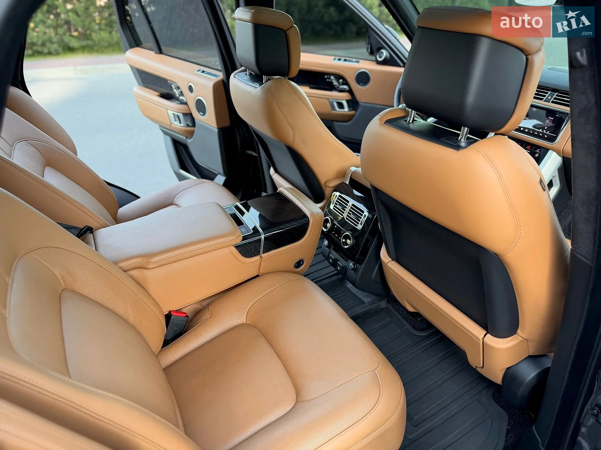 2020 Land Rover Range Rover - мініатюра 46