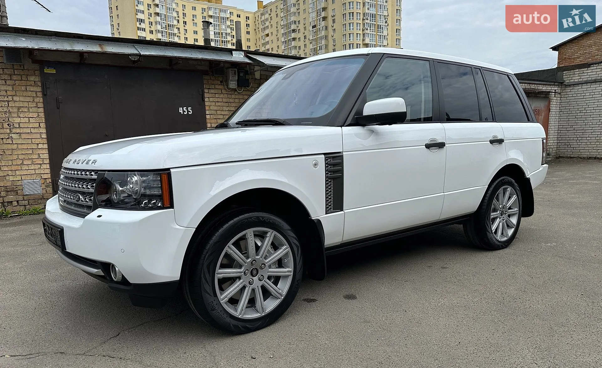 2010 Land Rover Range Rover - мініатюра 2