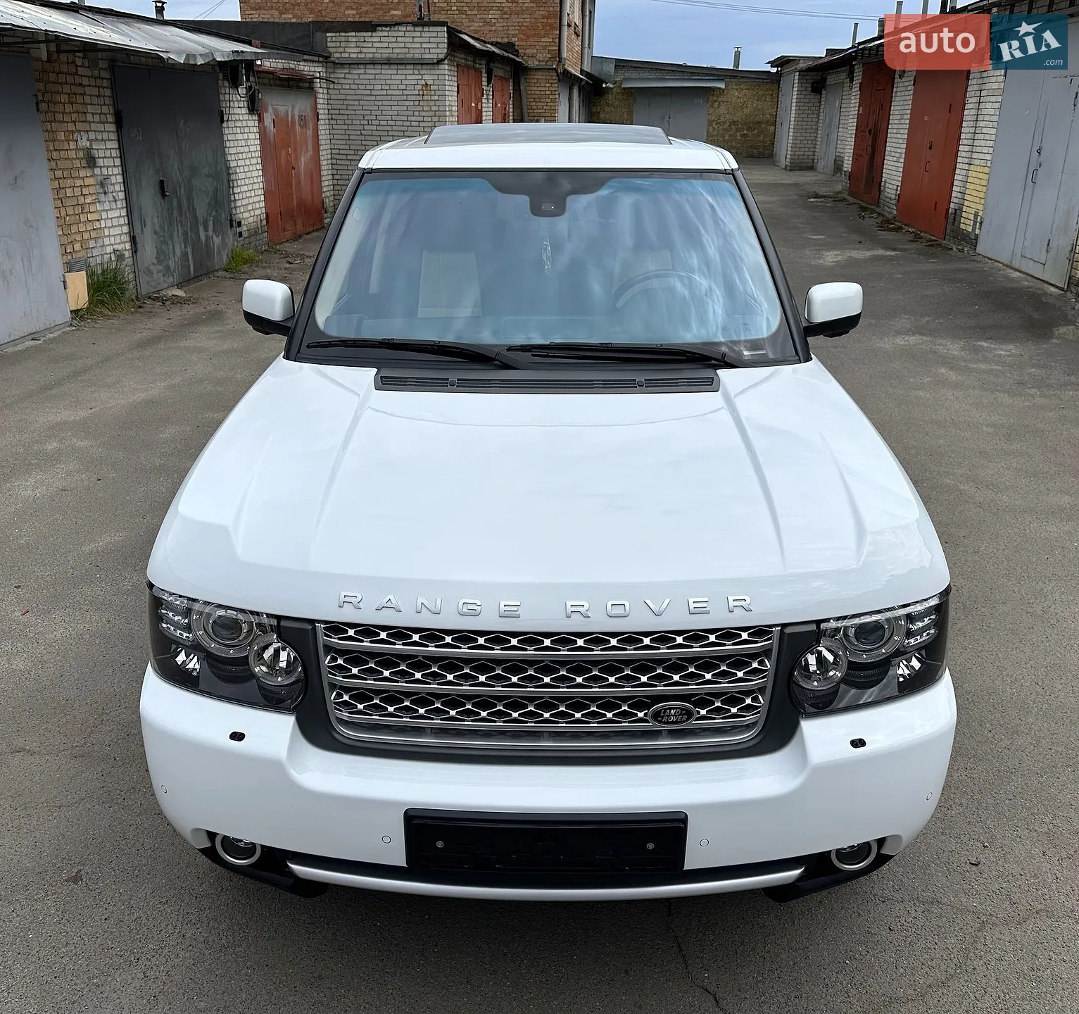2010 Land Rover Range Rover - мініатюра 8