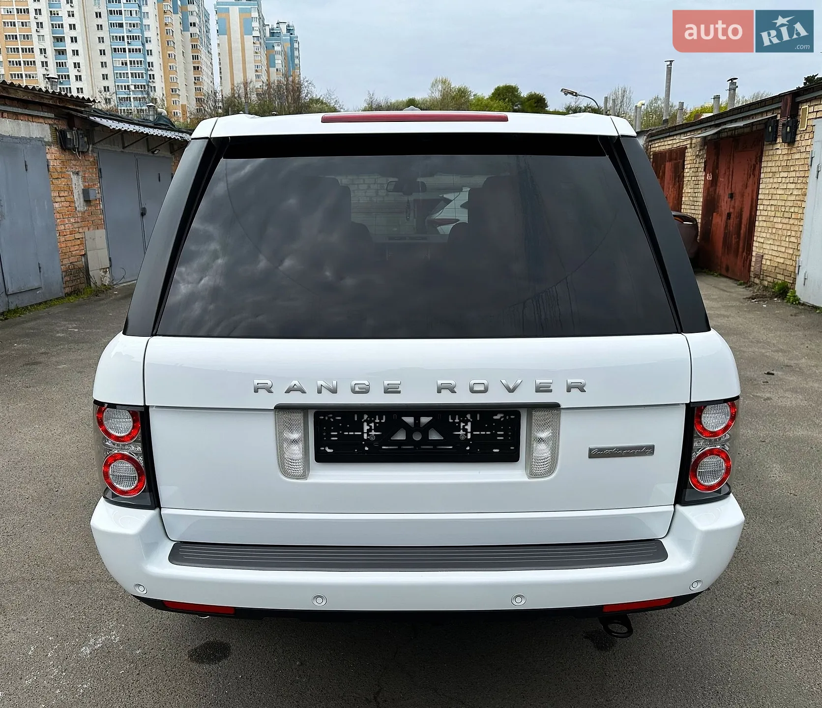 2010 Land Rover Range Rover - мініатюра 12