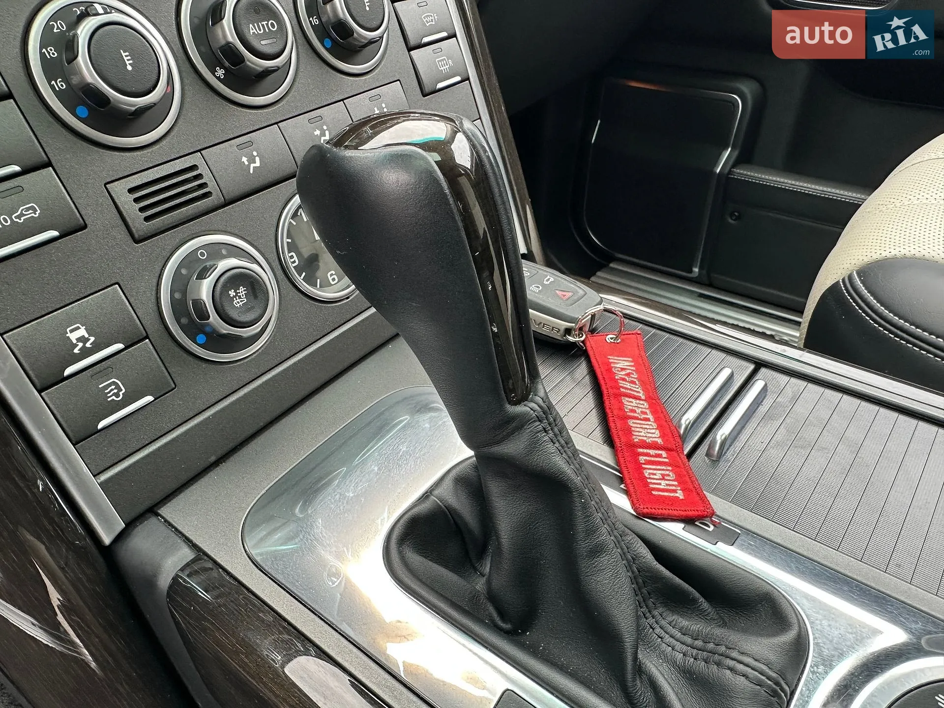 2010 Land Rover Range Rover - мініатюра 64