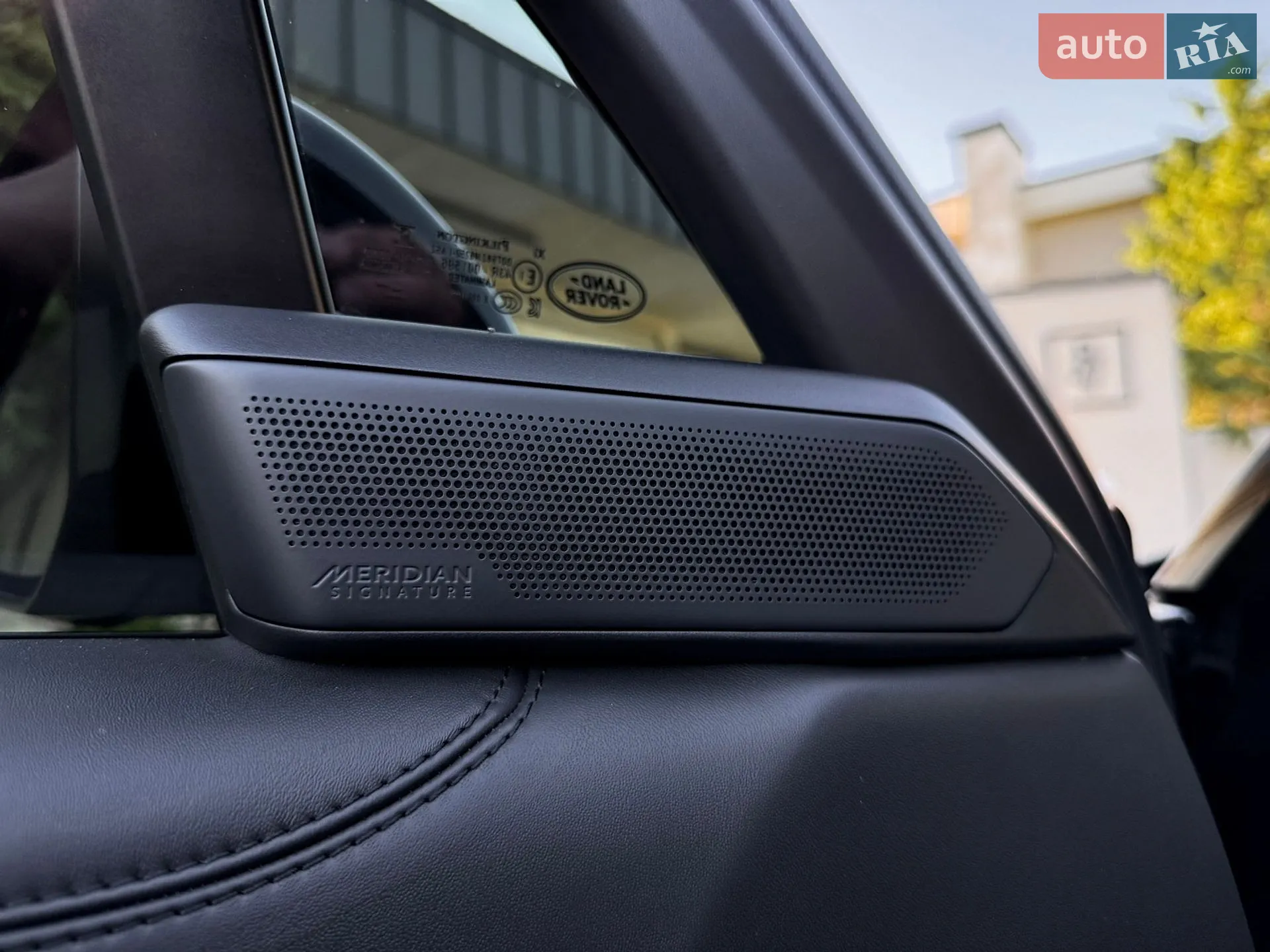 2023 Land Rover Range Rover - мініатюра 30