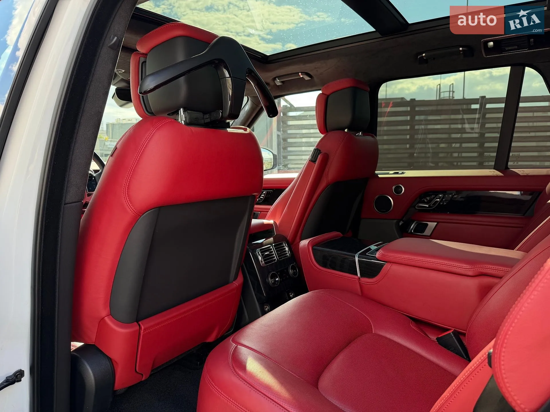 2019 Land Rover Range Rover - мініатюра 12