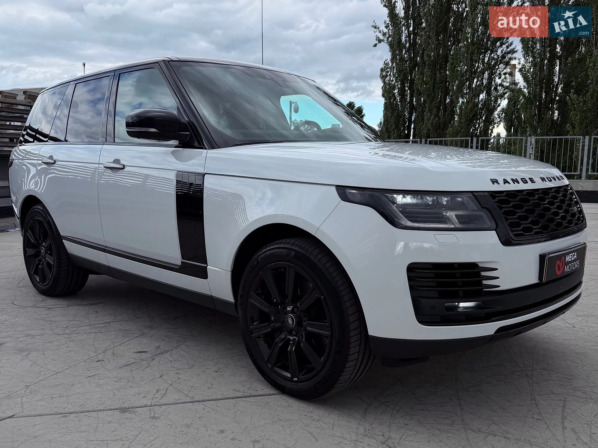 2019 Land Rover Range Rover - мініатюра 2