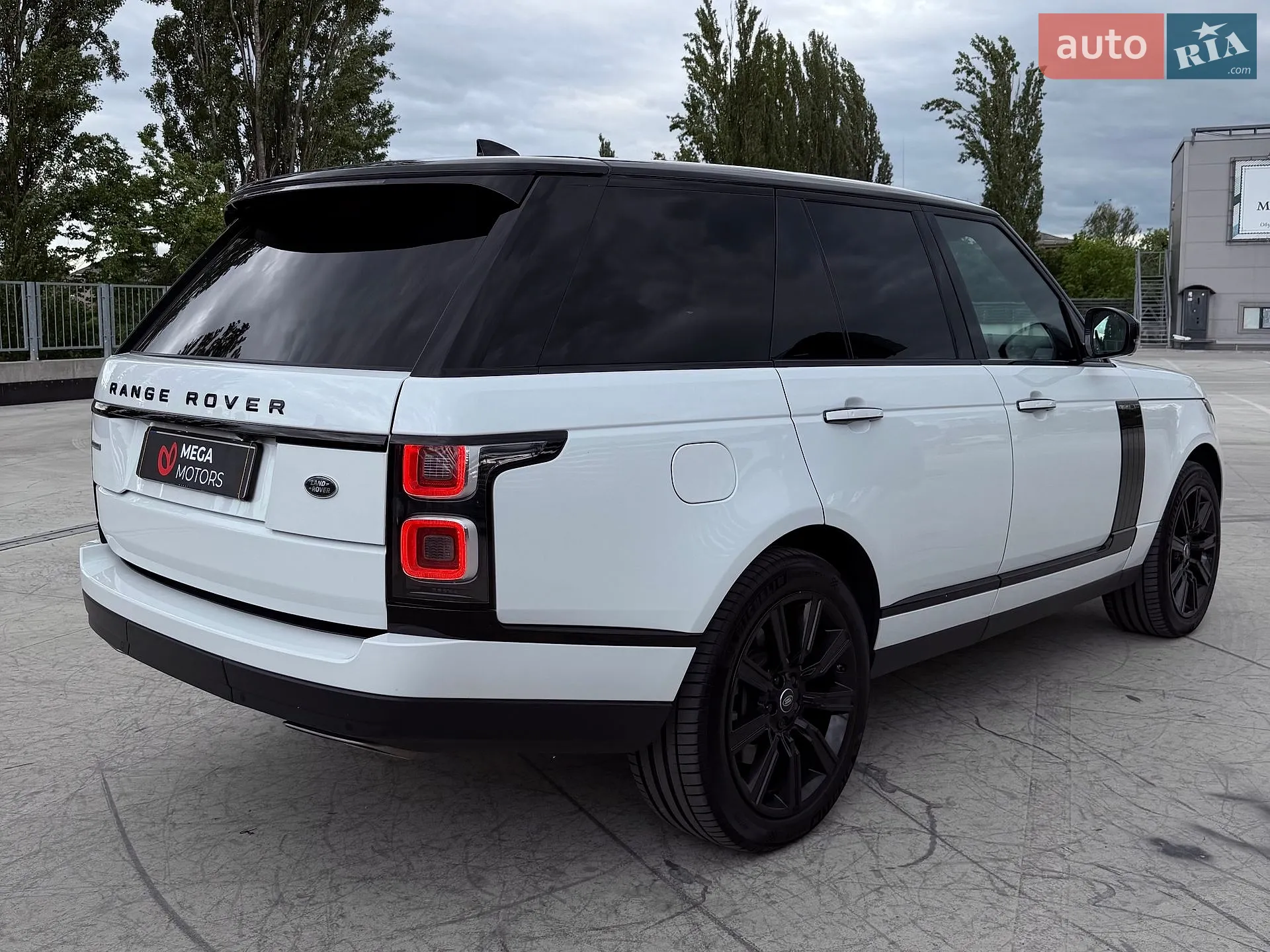 2019 Land Rover Range Rover - мініатюра 4