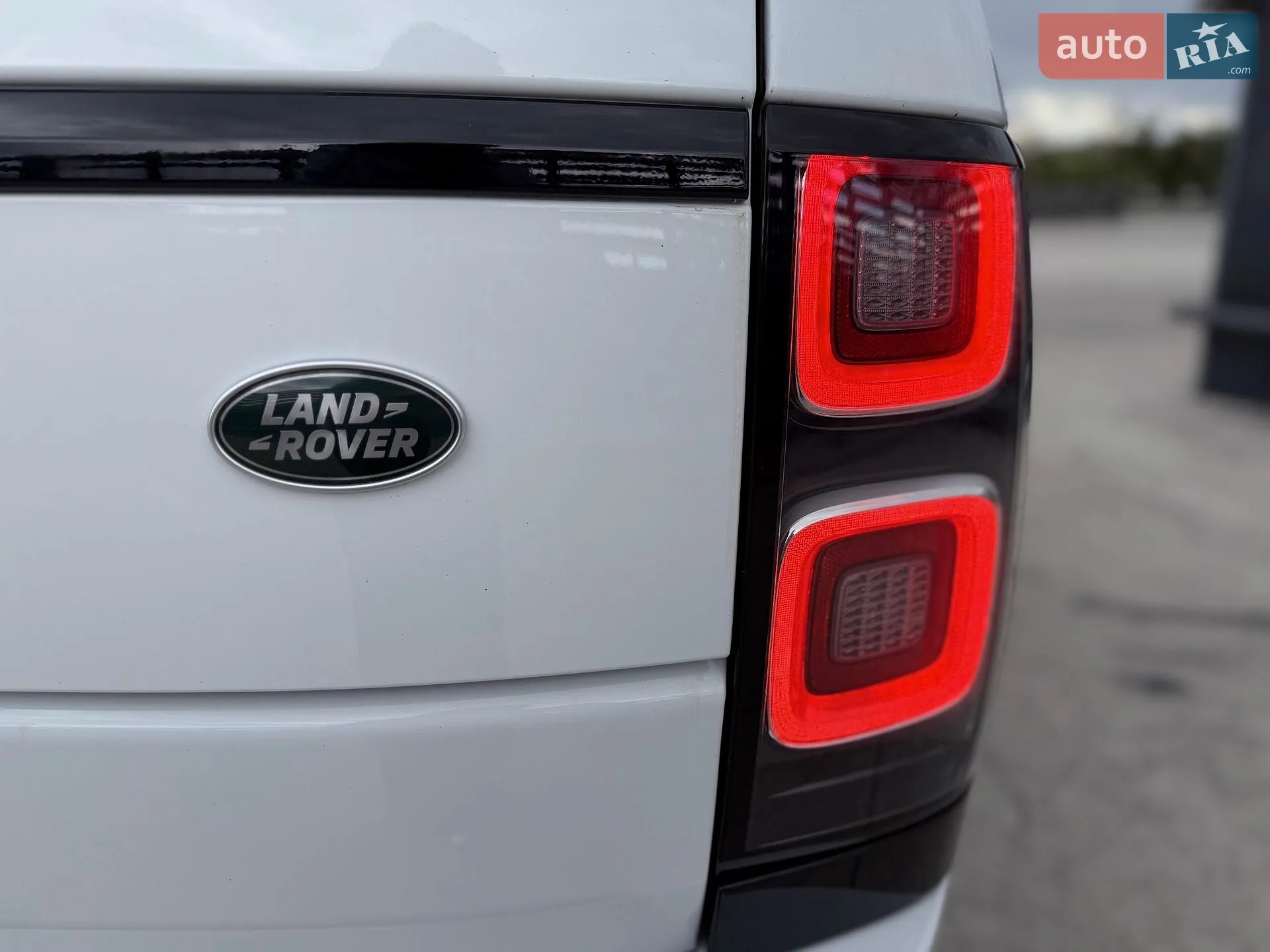 2019 Land Rover Range Rover - мініатюра 17