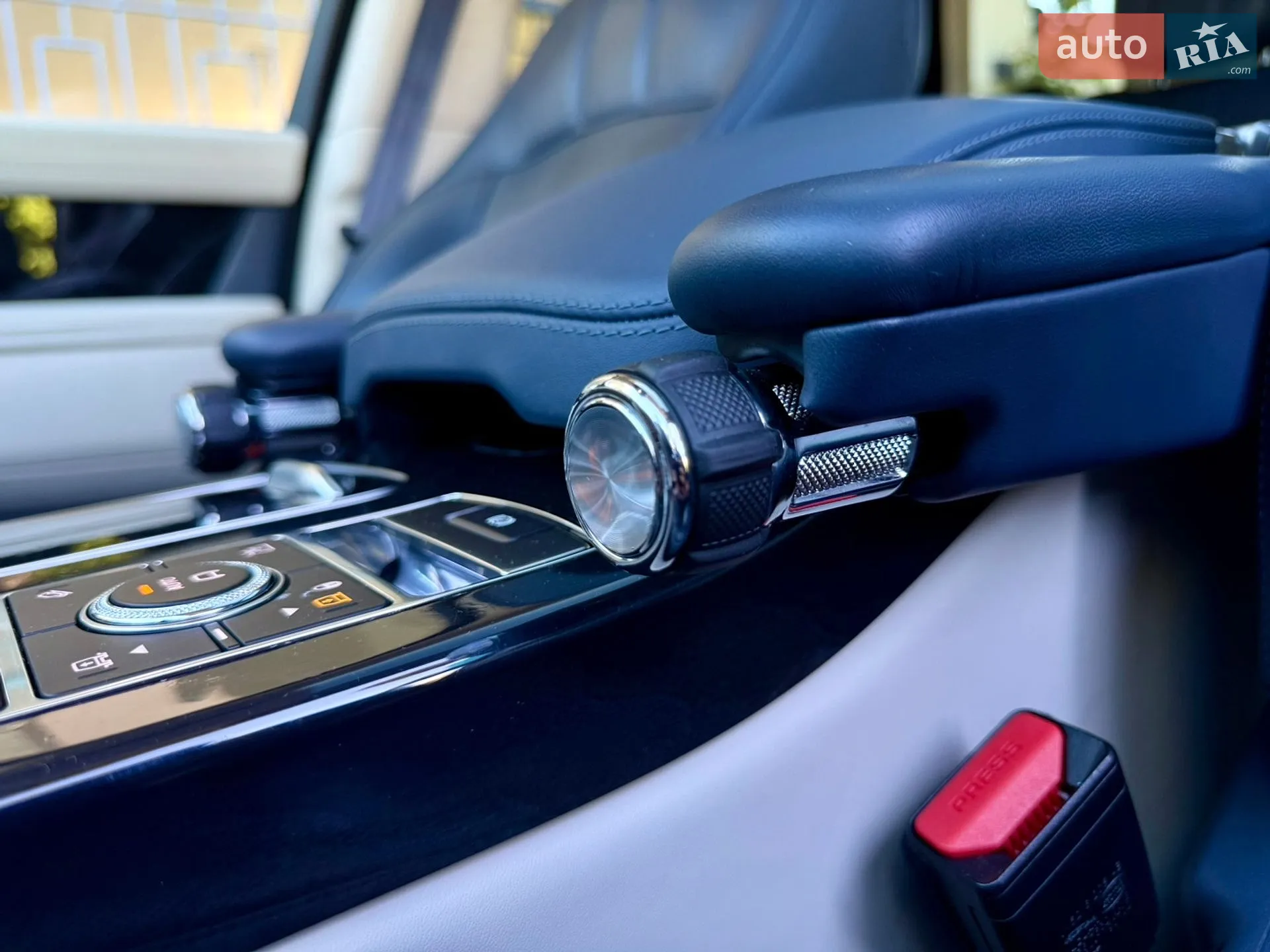 2019 Land Rover Range Rover - мініатюра 50