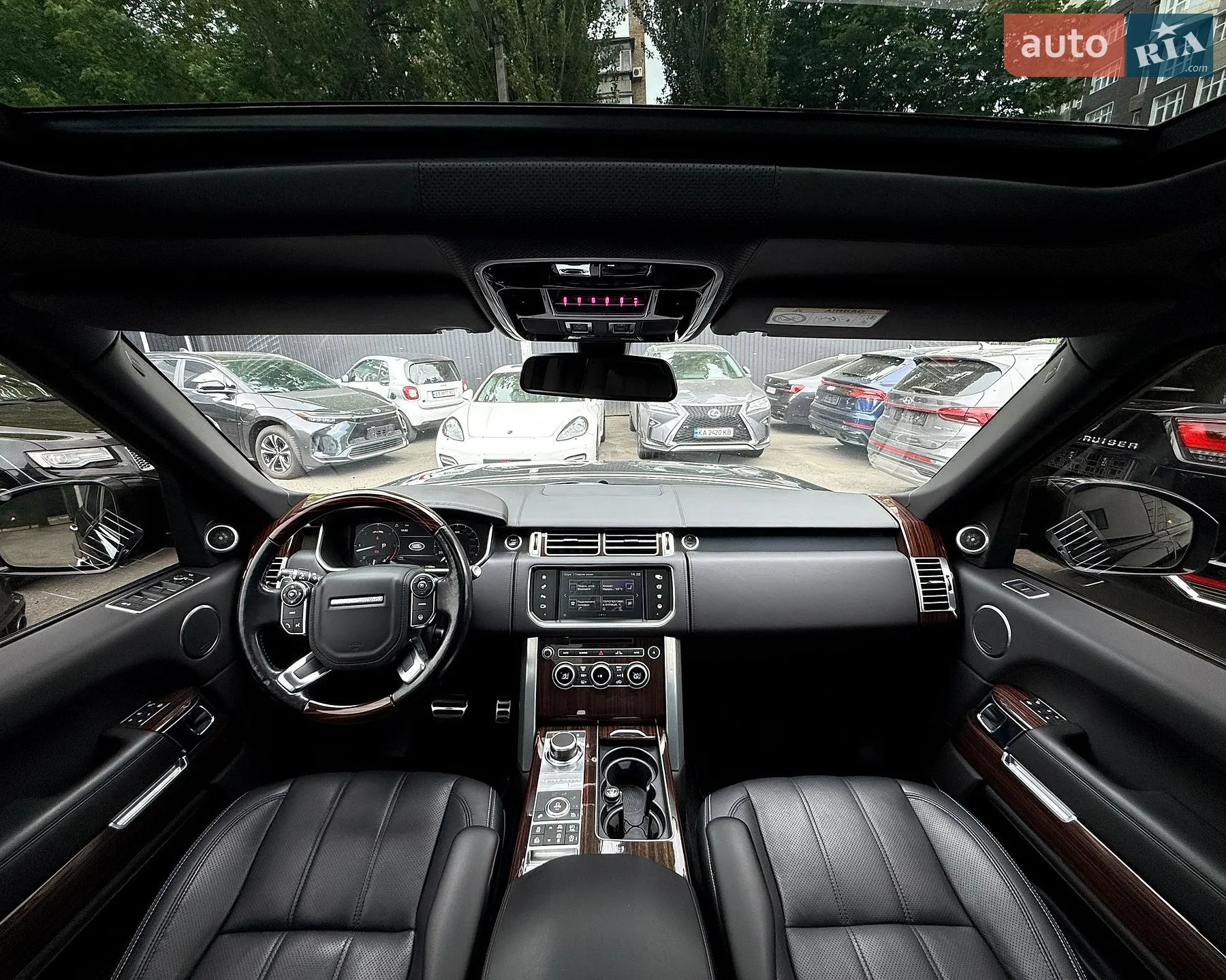 2016 Land Rover Range Rover - мініатюра 33