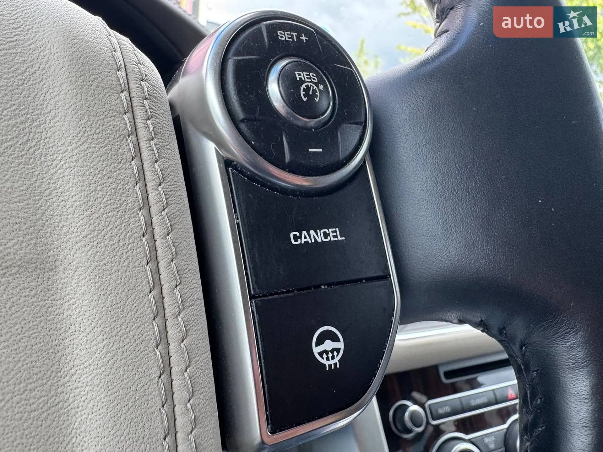 2013 Land Rover Range Rover - мініатюра 24