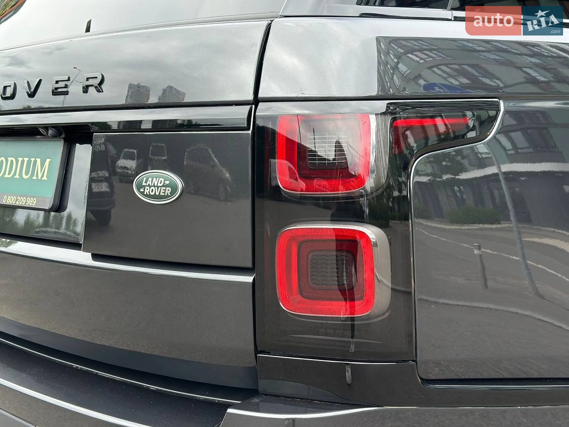 2018 Land Rover Range Rover - мініатюра 12