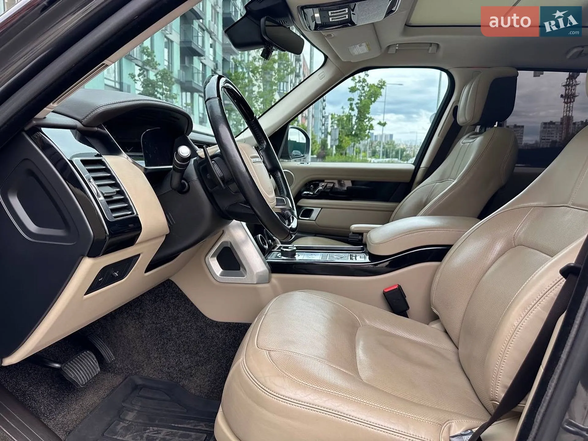 2018 Land Rover Range Rover - мініатюра 17