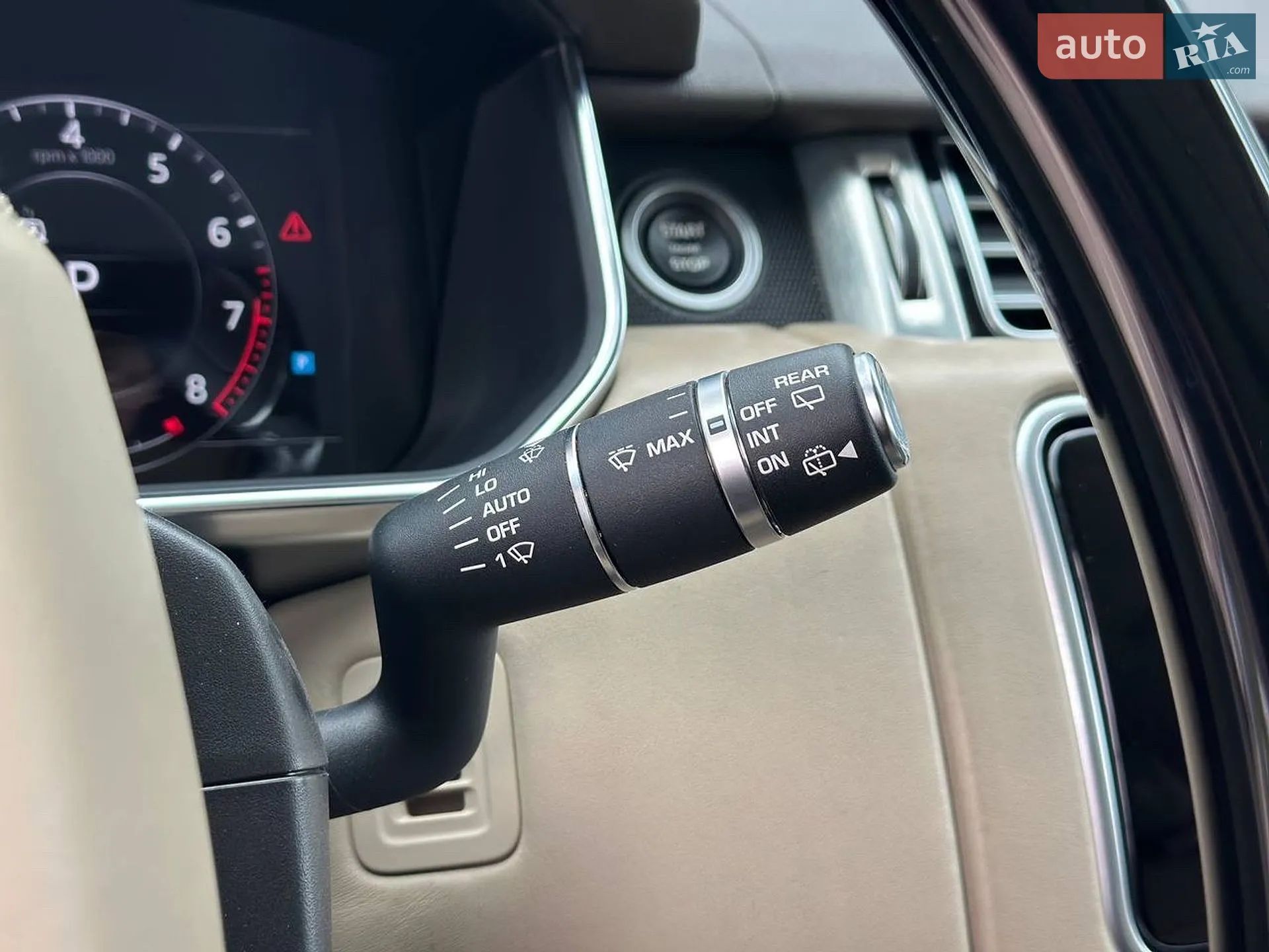 2018 Land Rover Range Rover - мініатюра 29