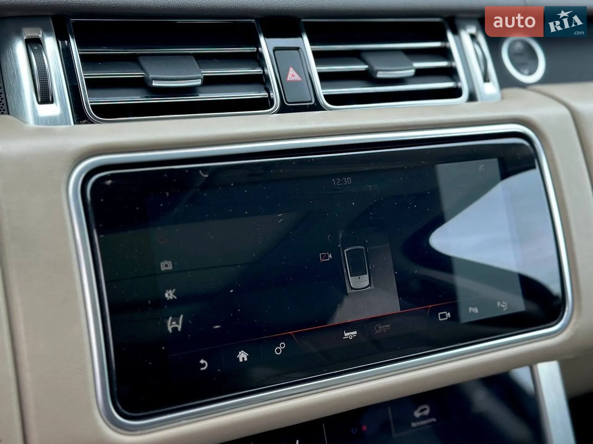 2018 Land Rover Range Rover - мініатюра 31