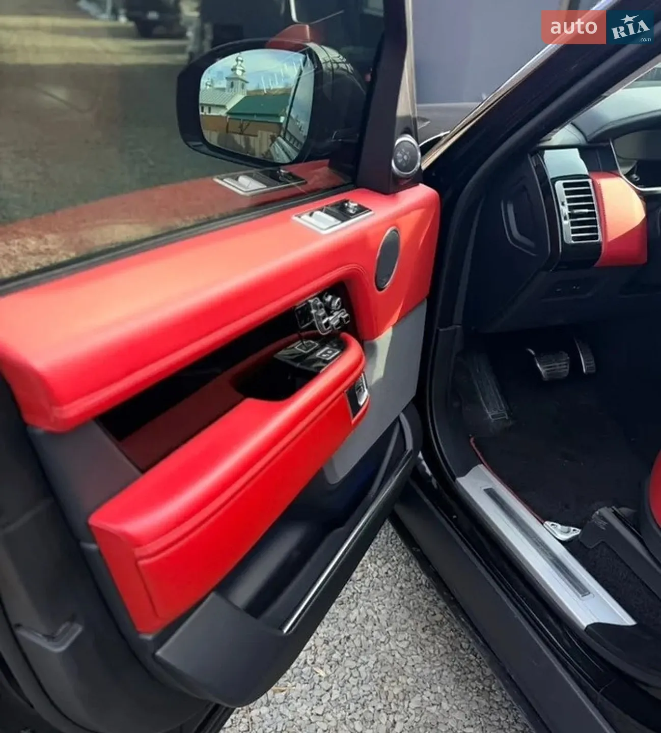 2020 Land Rover Range Rover - мініатюра 21