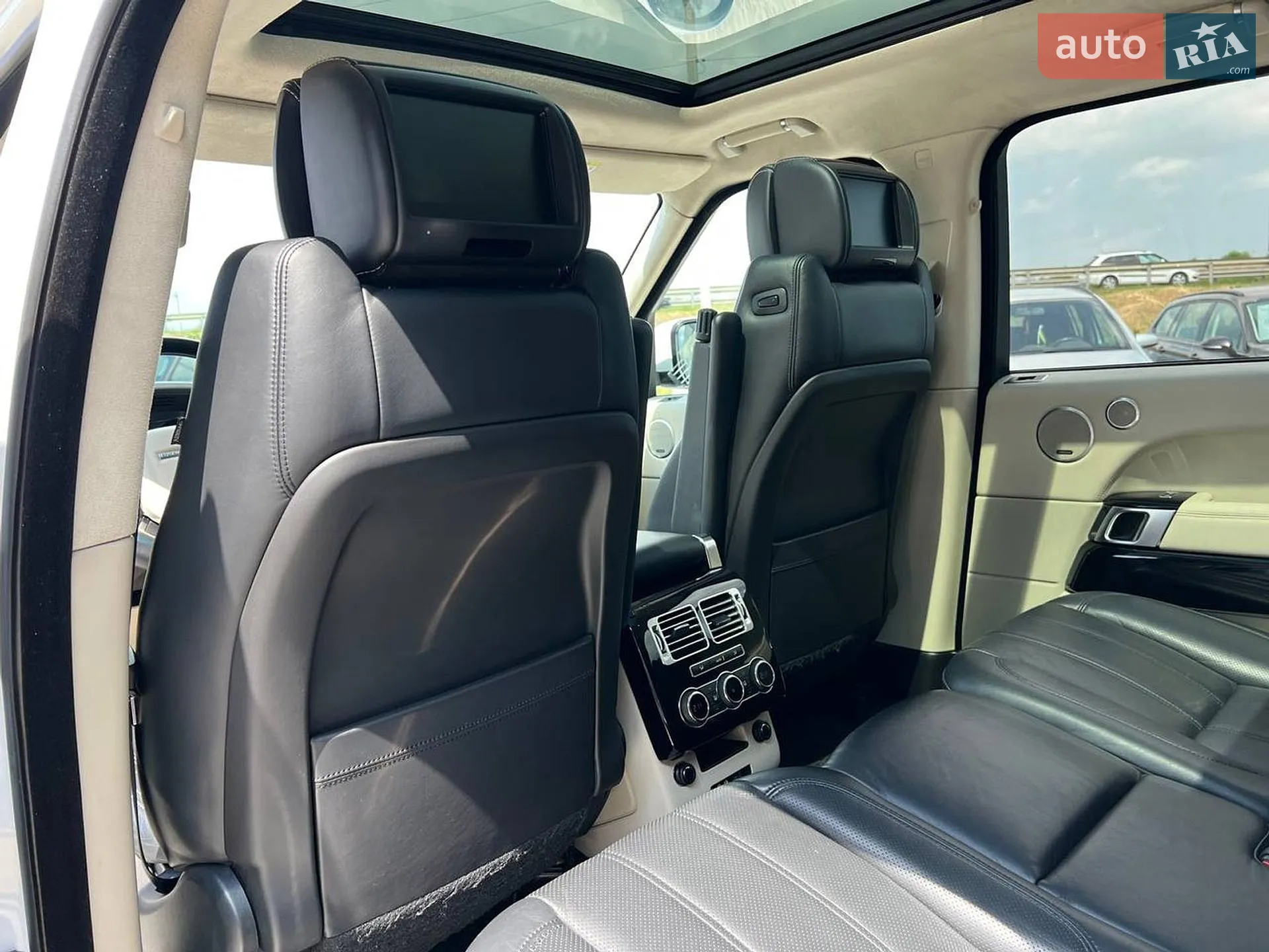 2014 Land Rover Range Rover - мініатюра 46