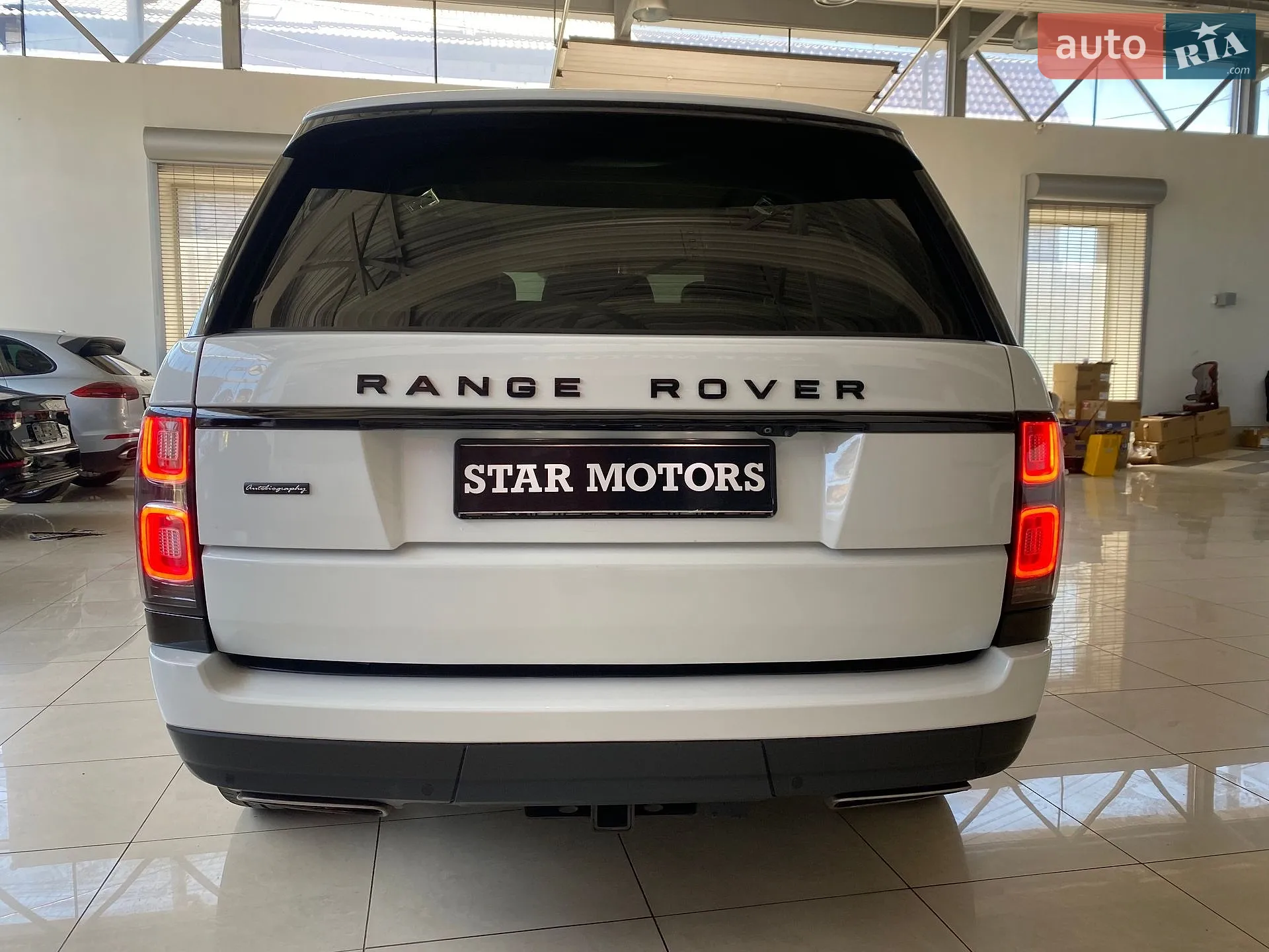 2018 Land Rover Range Rover - мініатюра 17