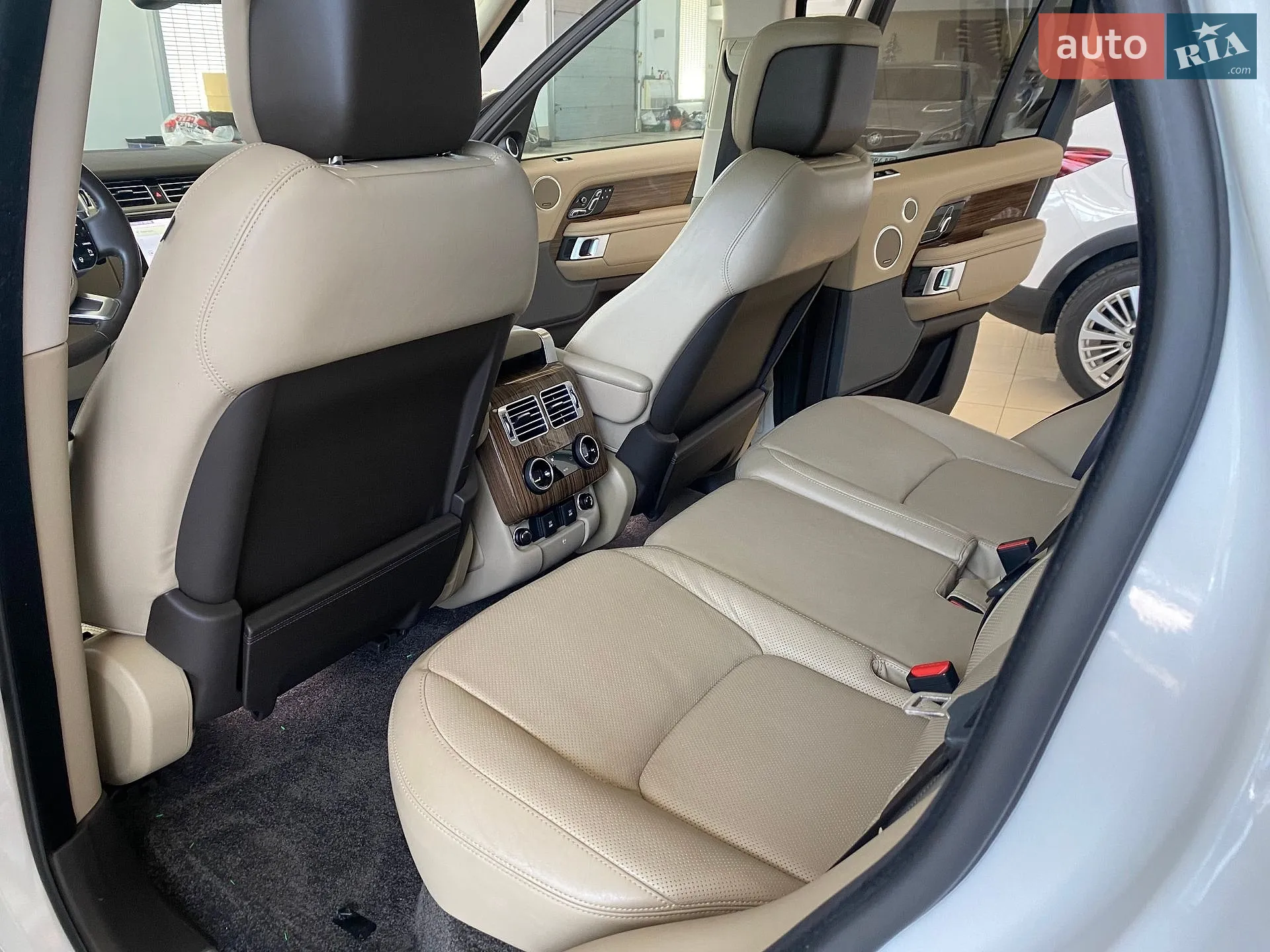 2018 Land Rover Range Rover - мініатюра 42