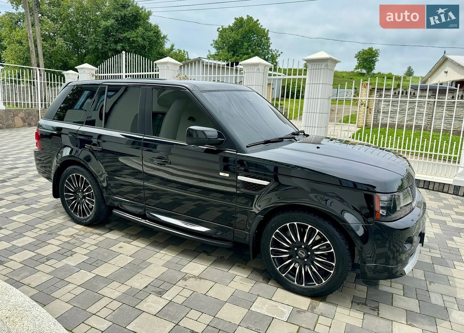 2011 Land Rover Range Rover - мініатюра 9
