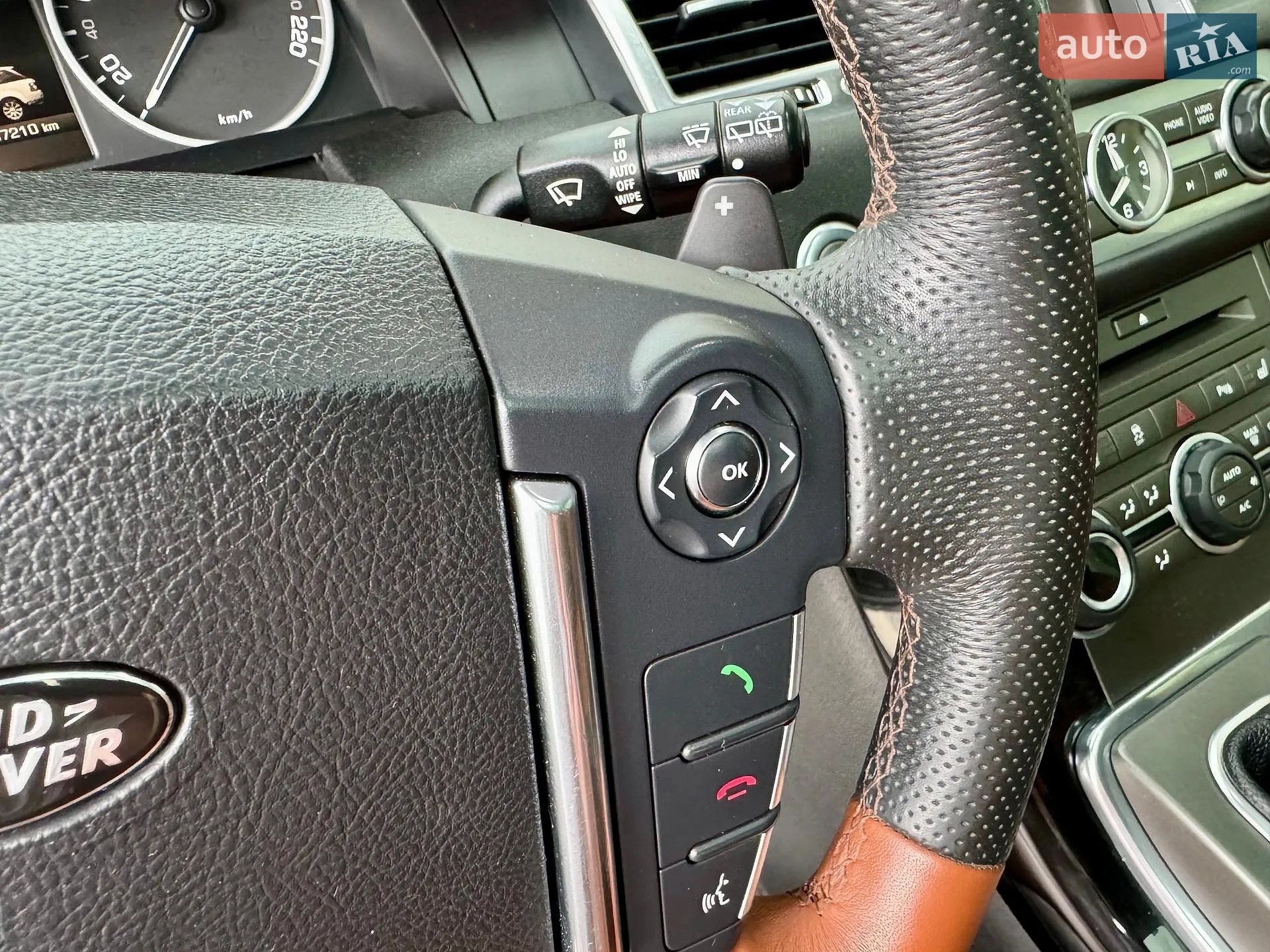 2011 Land Rover Range Rover - мініатюра 29