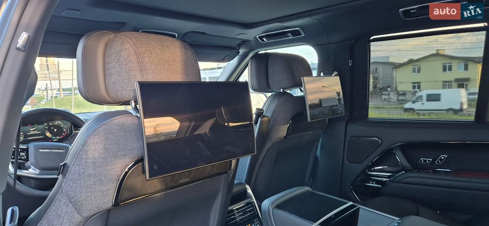 2023 Land Rover Range Rover - мініатюра 34