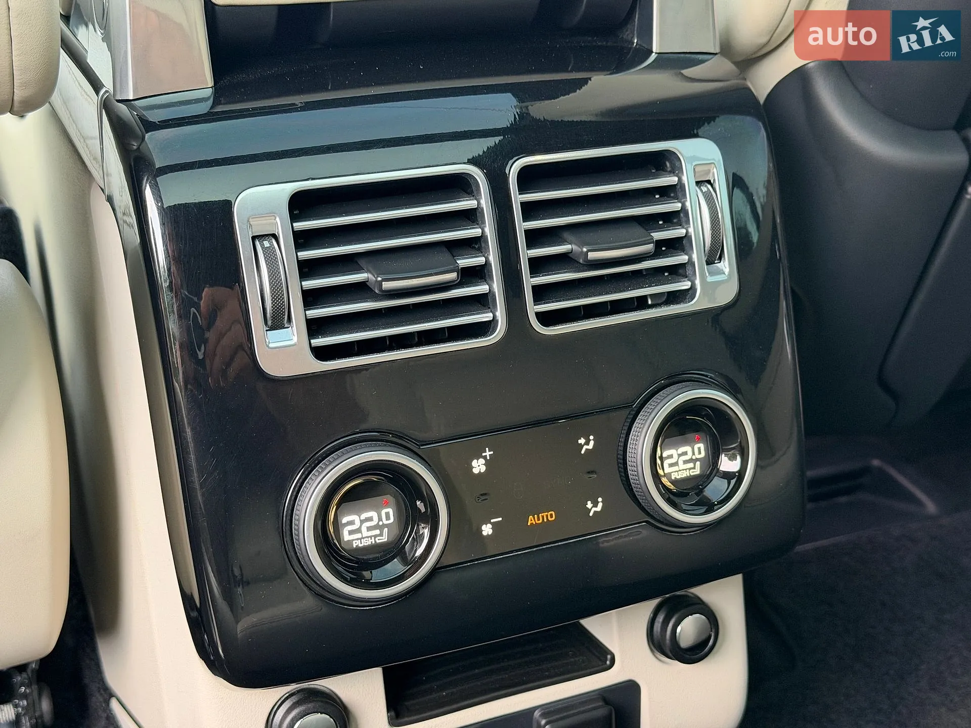 2020 Land Rover Range Rover - мініатюра 48