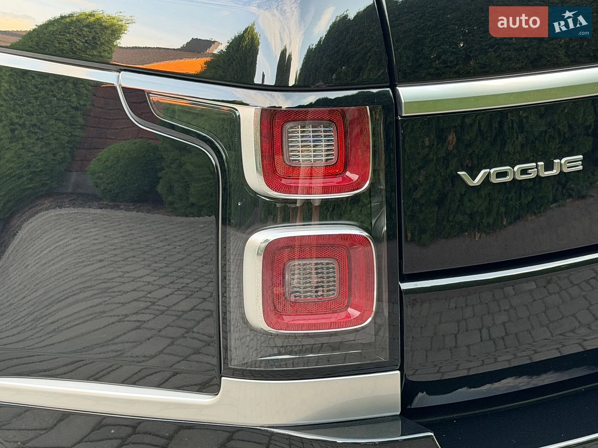 2020 Land Rover Range Rover - мініатюра 54