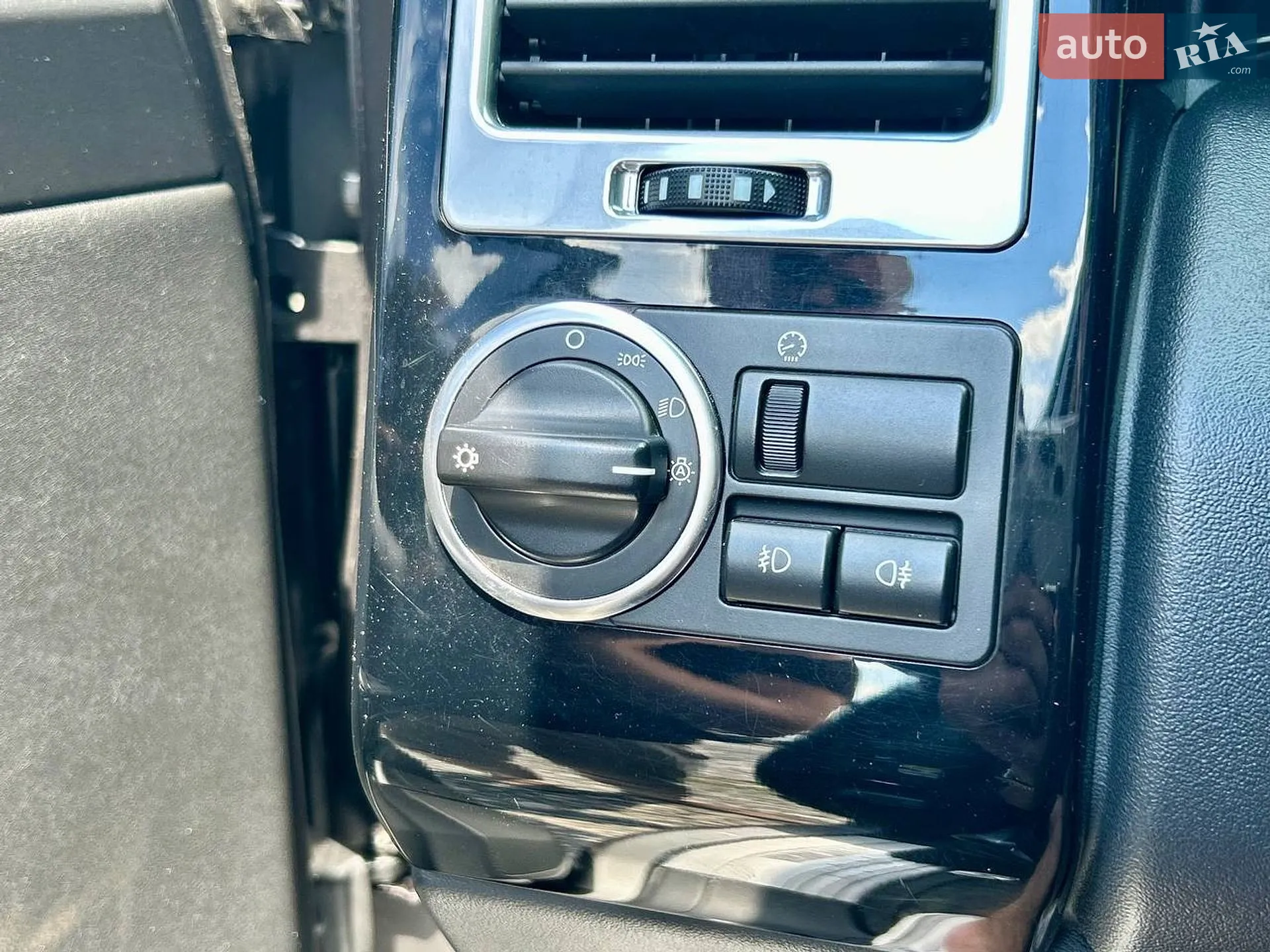 2011 Land Rover Range Rover - мініатюра 28