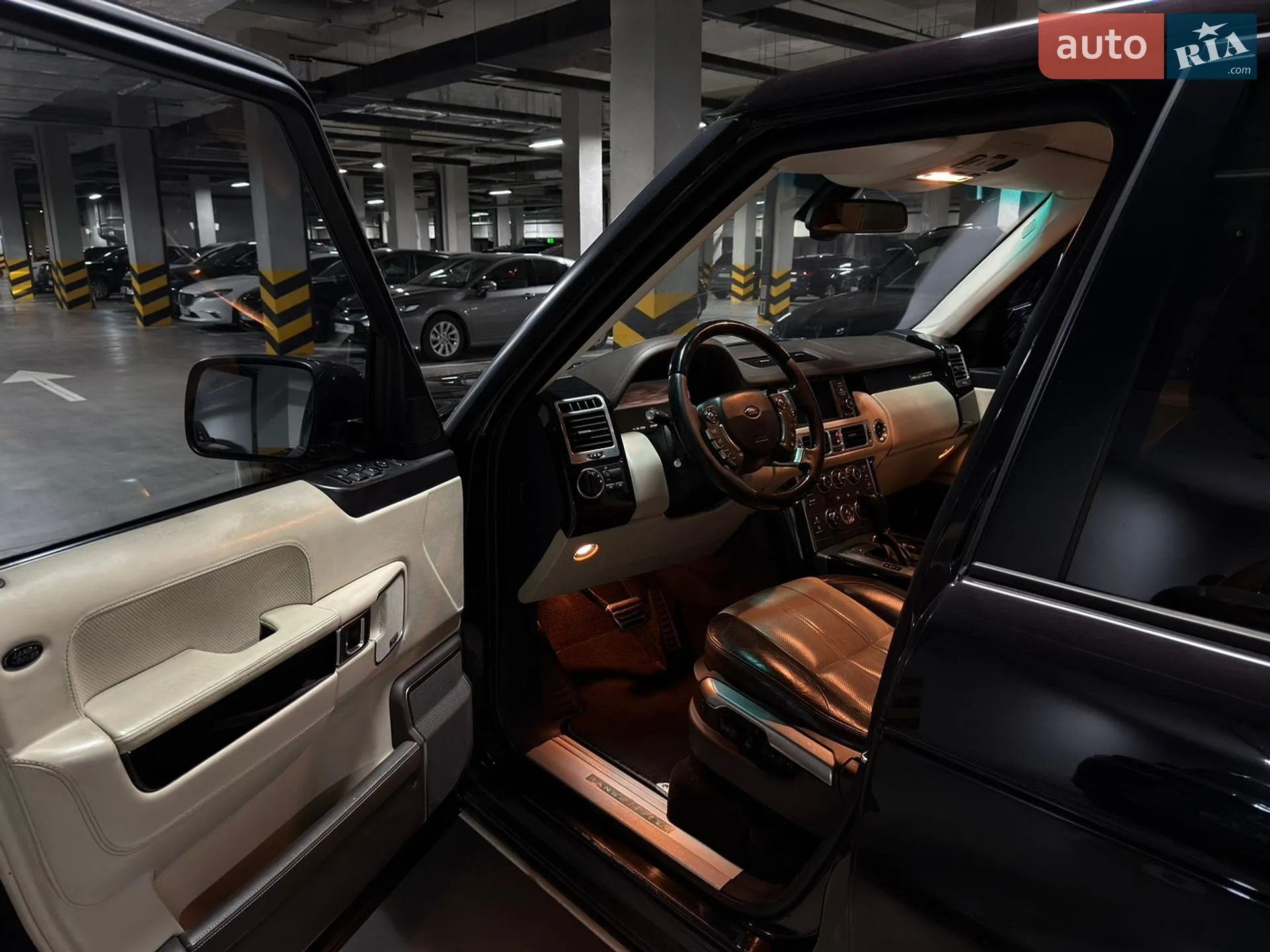 2011 Land Rover Range Rover - мініатюра 11