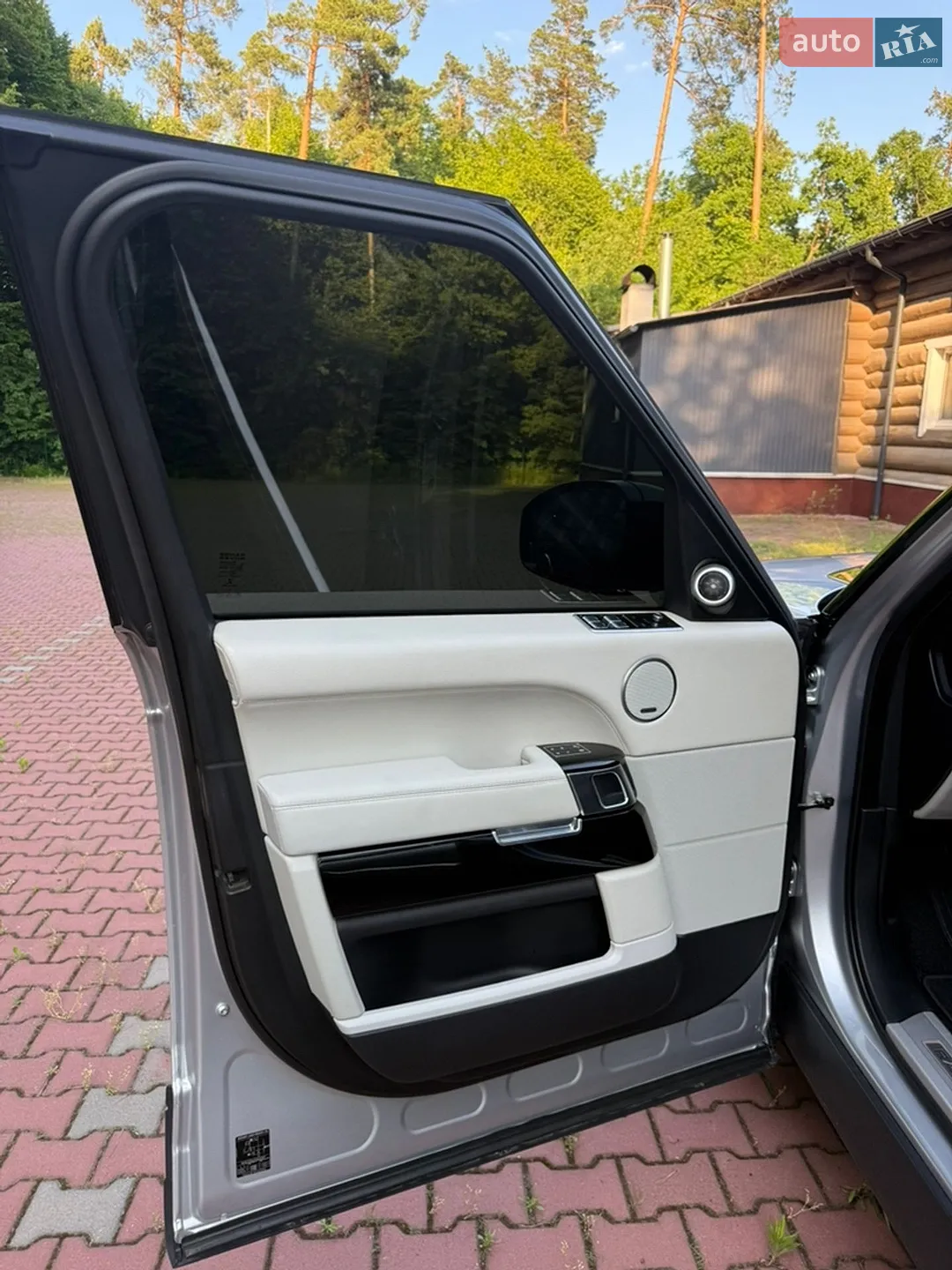 2016 Land Rover Range Rover - мініатюра 36